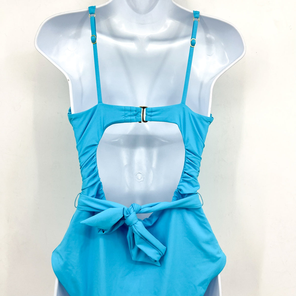 BECCA Garden Of Eden Magnolia Plunge One Piece Swimsuit Large Pool Blue NWT