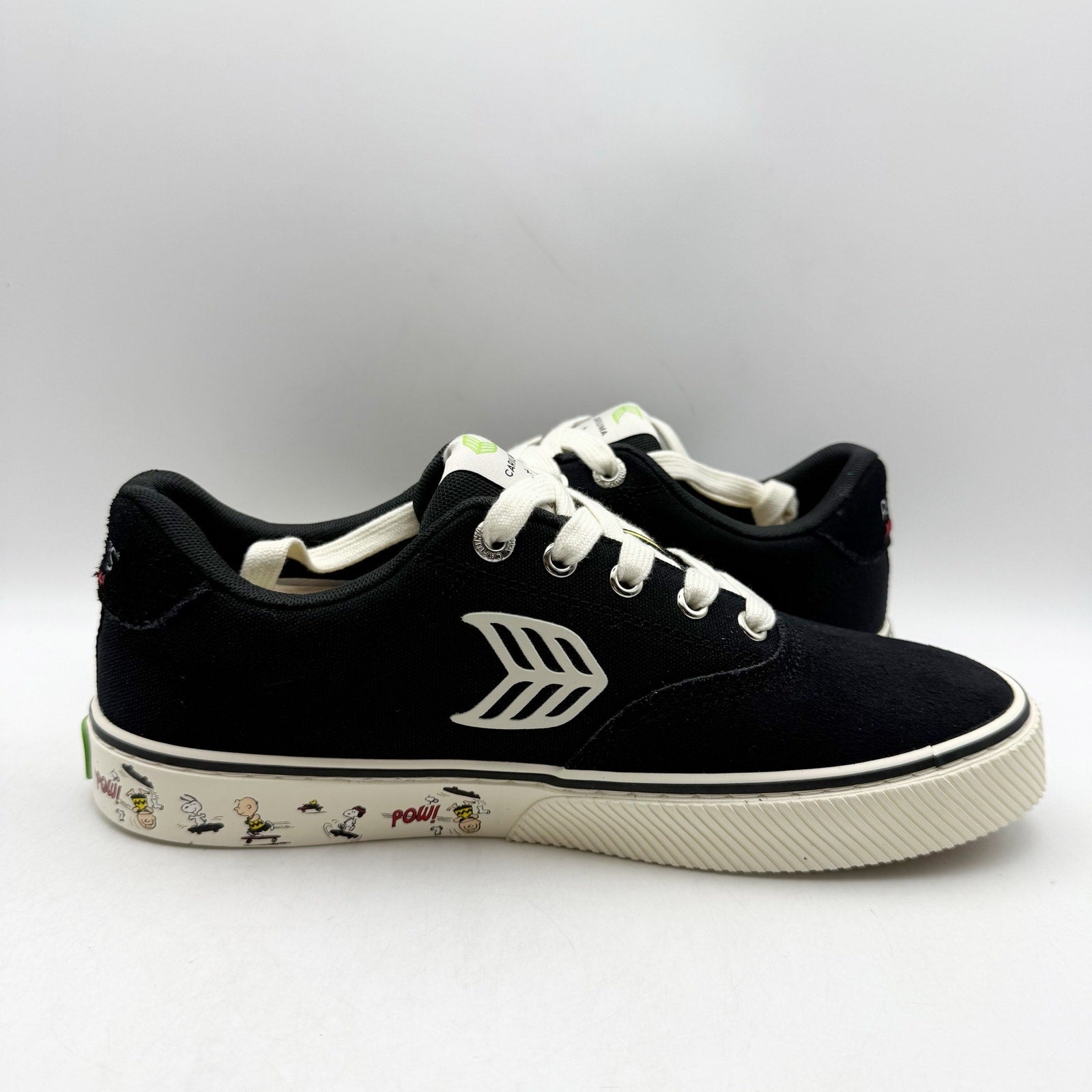 Cariuma Womens Peanuts Naioca Pro Skate Sneakers US 8.5 Black Canvas NIB