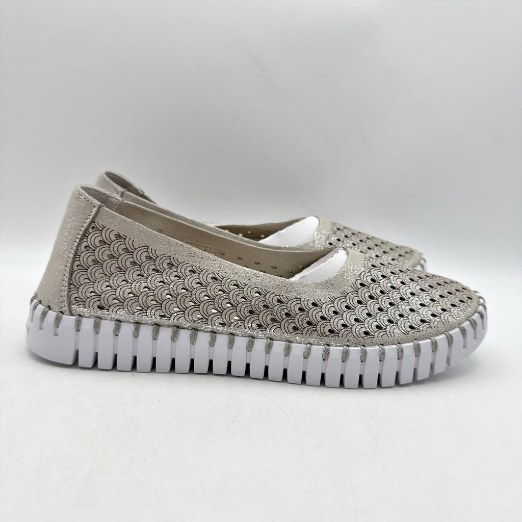 ILSE JACOBSEN Womens Tulip 0026 Ballet Flats EU 37 US 6 Silver Glitter NWOB