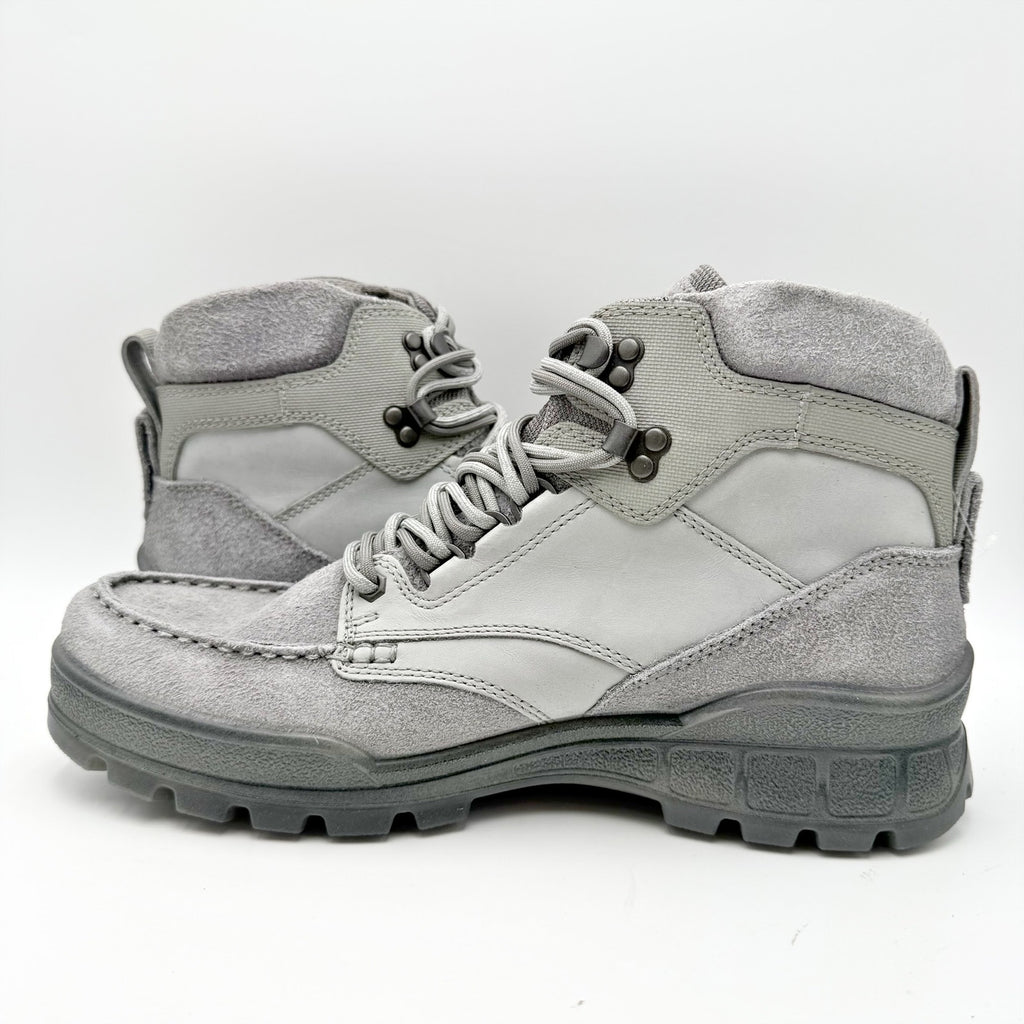ECCO X Concepts Mens Track 25 Boots EU 44 US 10-10.5 Grey Leather Gortex NWT