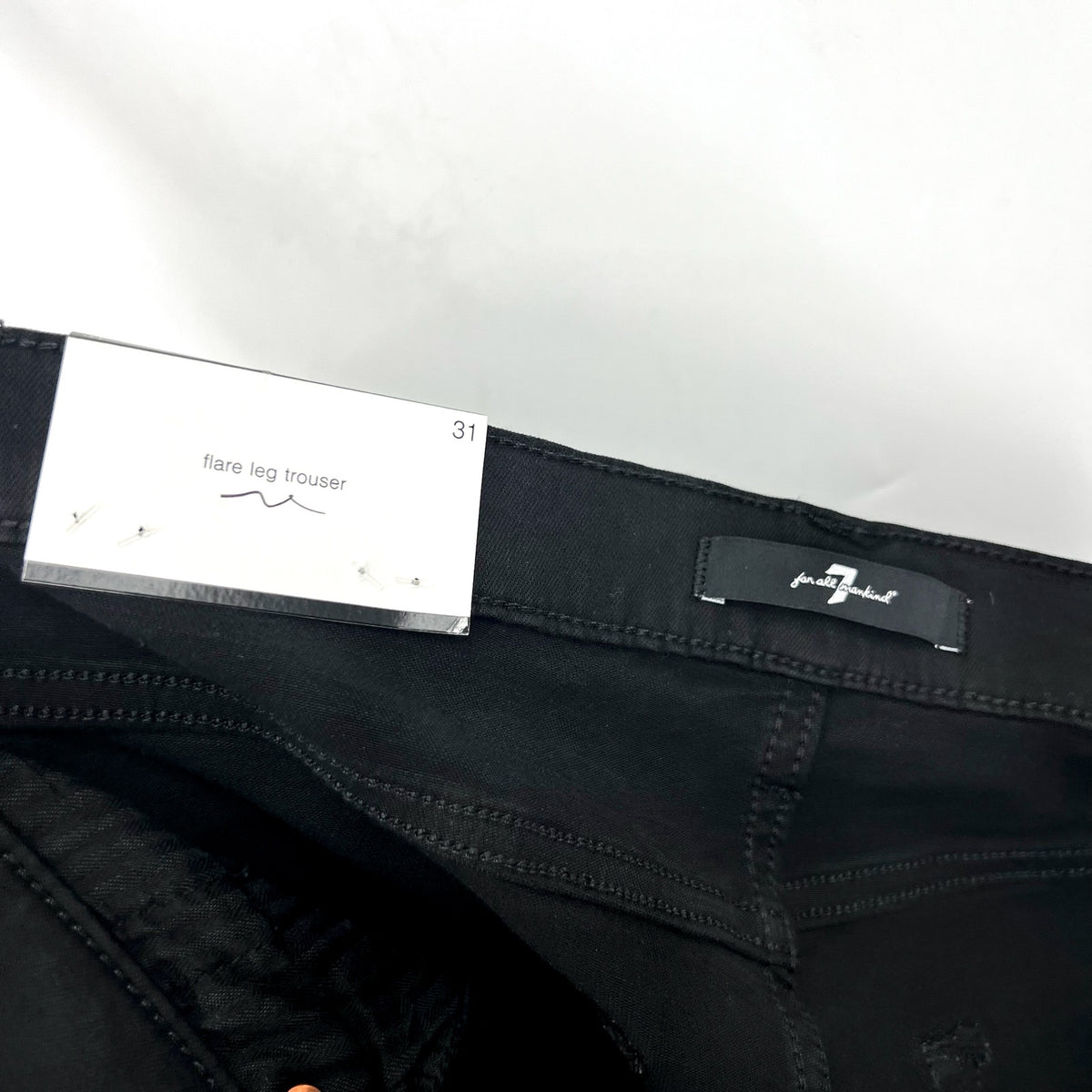 7 FOR ALL MANKIND Tailoress Dojo Flare Jeans Size 31 US 12 Black Illusion NWT