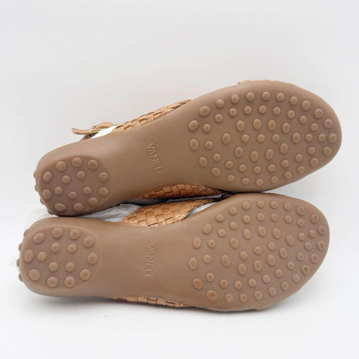 Vaneli Womens Tagus Sandals US 8 Narrow Camel Brown Burnished Woven Leather NIB