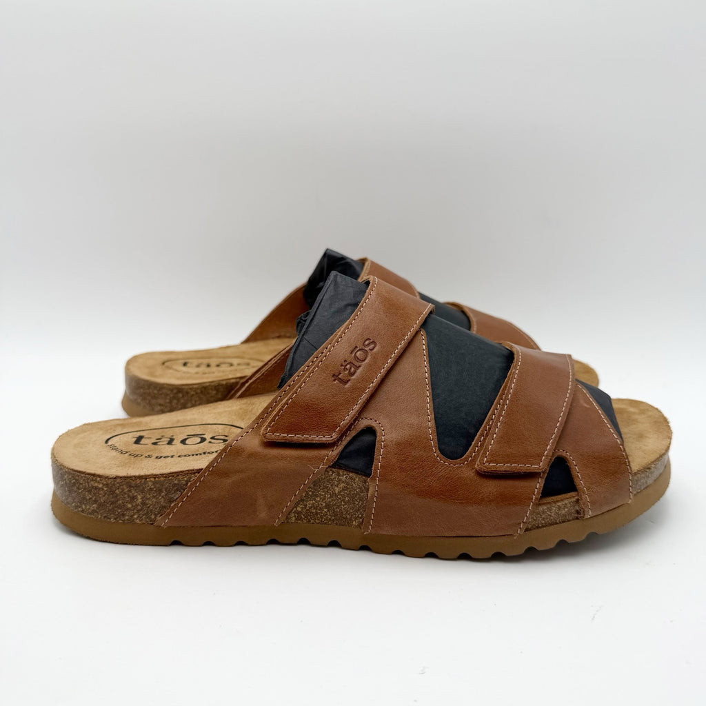Taos Footwear Womens Casita Sandals Size 10 M Tan Brown Leather Flats NIB