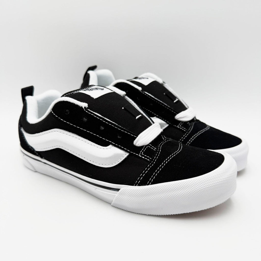 Vans Big Kids Knu Skool Casual Sneakers Youth Size 5 Black True White NIB
