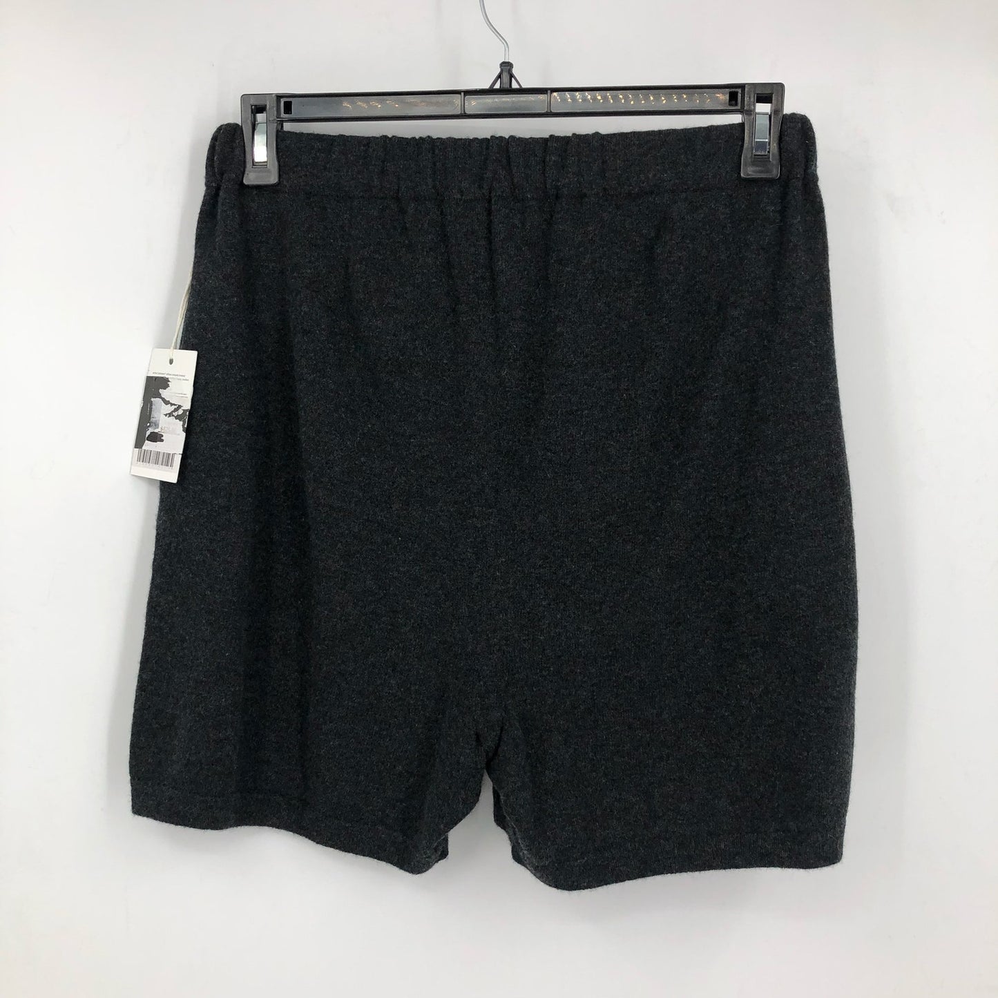 ACTIVE CASHMERE Men's Cashmere Shorts Large Grey Seamless Athletic Fit NWT