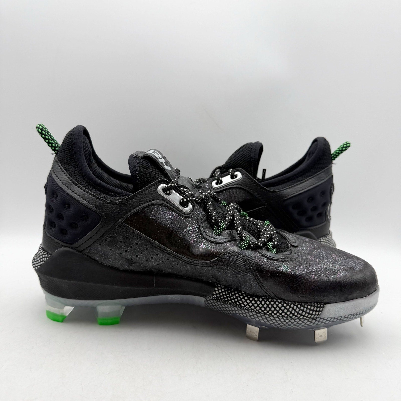 Under Armour Mens Harper 8 Low ST Metal Baseball Cleats Size 9 Black Green NWOB
