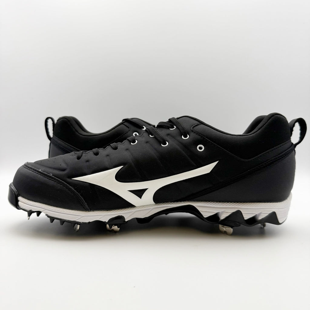 Mizuno Mens 9 Spike Ambition 2 Low Metal Baseball Cleats US 11 Black White NWOB