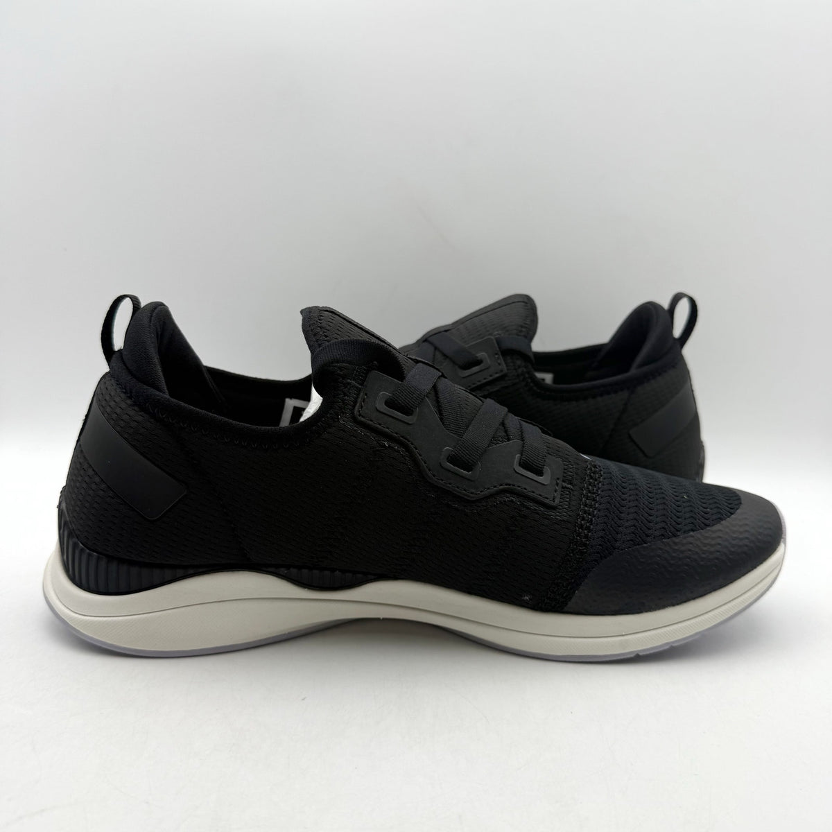 KURU Womens Stride Move Sneakers Size 10.5 M EU 42 Black White Athletic NWOB