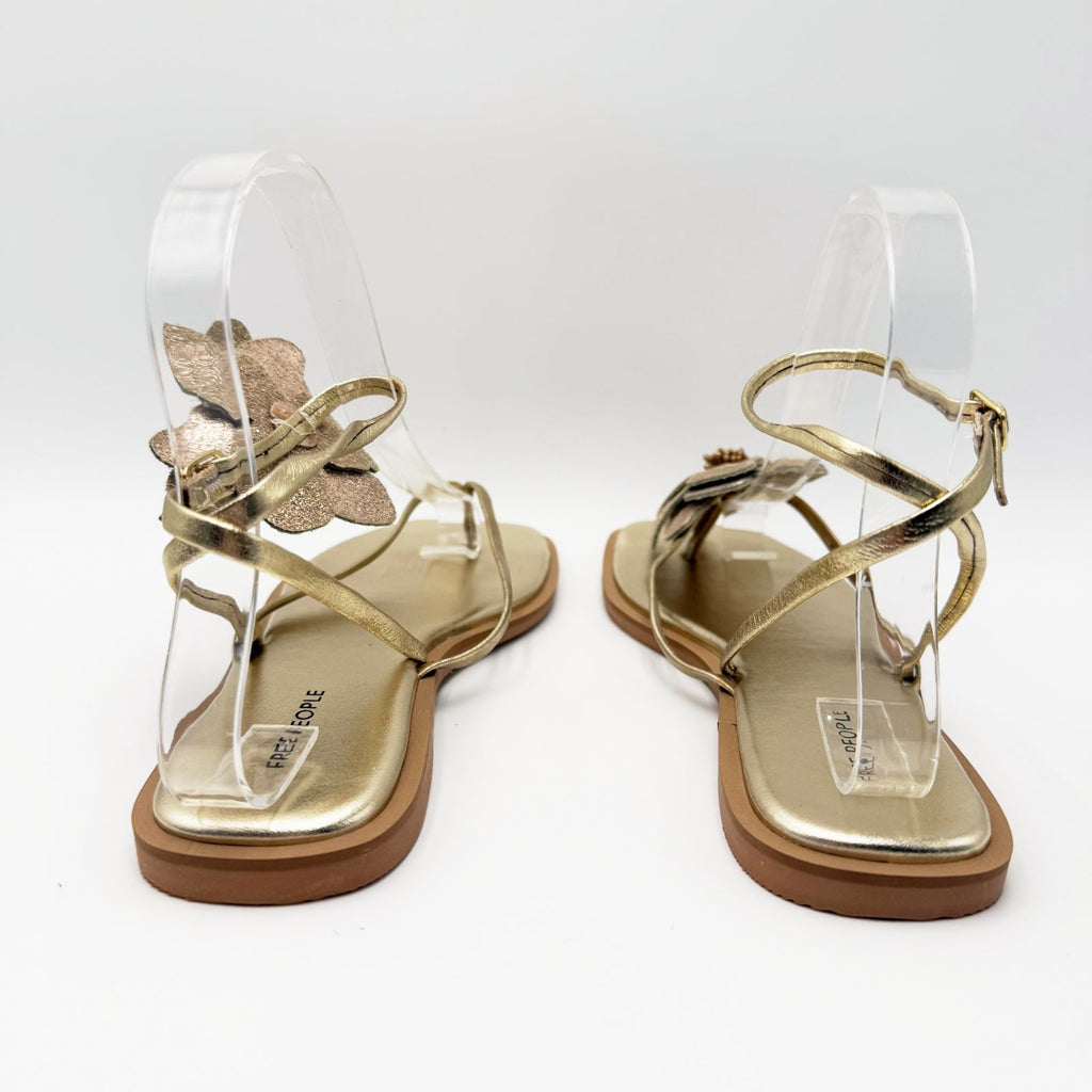 Free People Womens Mismatch Magnolia Thong Sandals Size 6.5 Gold Flower NIB