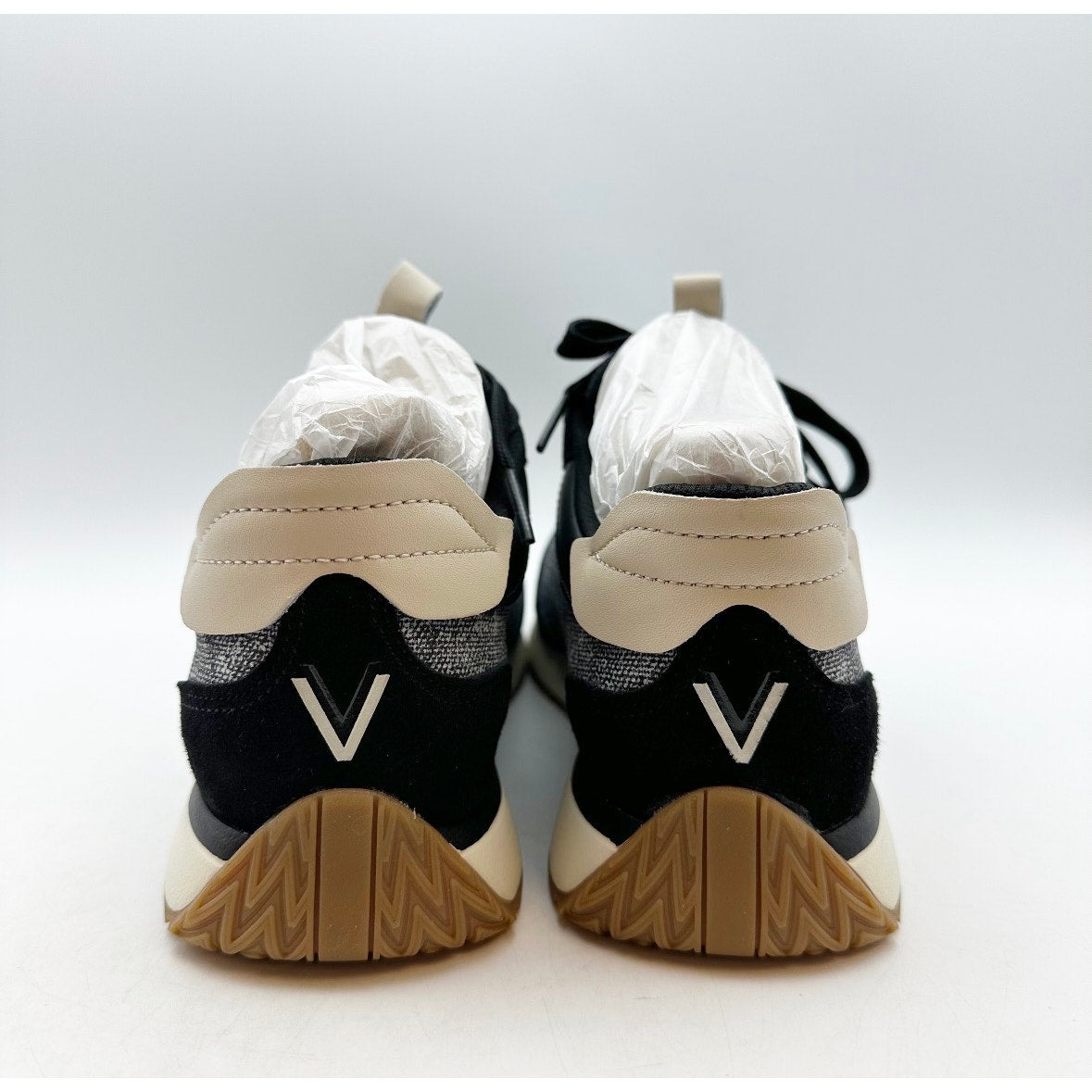 Vionic Womens Monarch Casual Sneakers Size 6 EU 36 Ivory Black Suede NIB