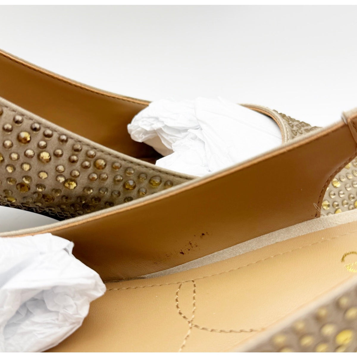 J. Renee Womens Ferryanne Kitten Heels Size 9 Wide Beige Satin Rhinestone NIB