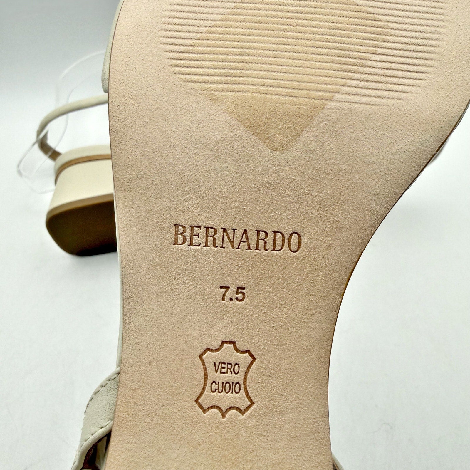 Bernardo Womens Josei Heeled Sandal US 7.5 M Off White Eggshell Leather NIB