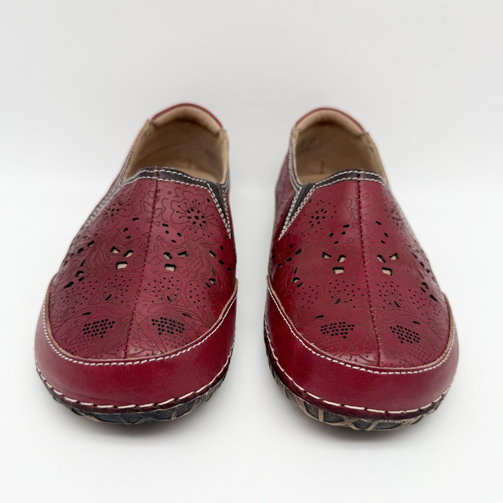 L'Artiste Womens Libora Loafers EU 37 US 7 Red Leather Slip On Perforated NIB