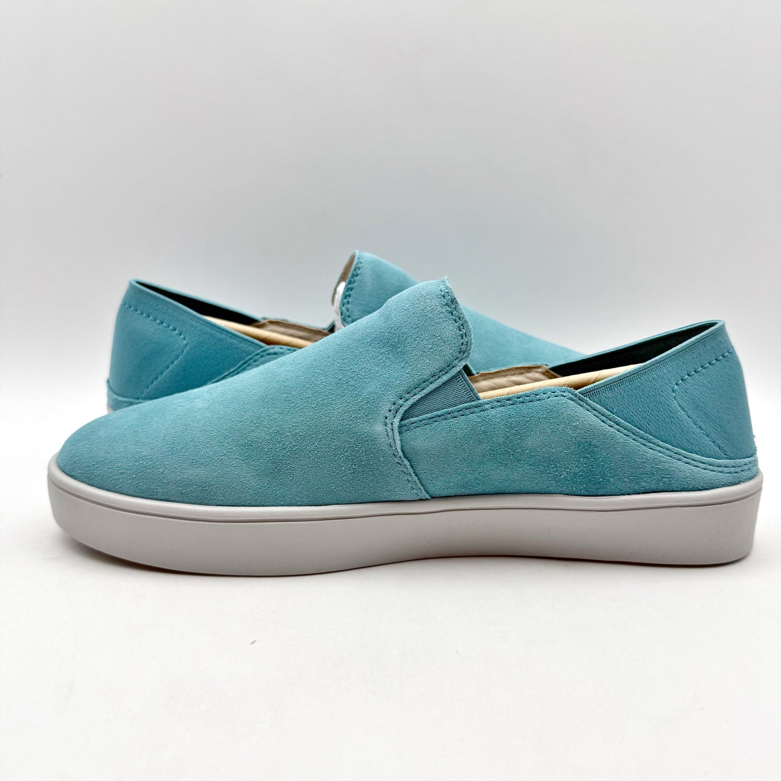 Spenco Womens Saylor Slip On Casual Shoes Size 8 WIDE Blue Leather NIB