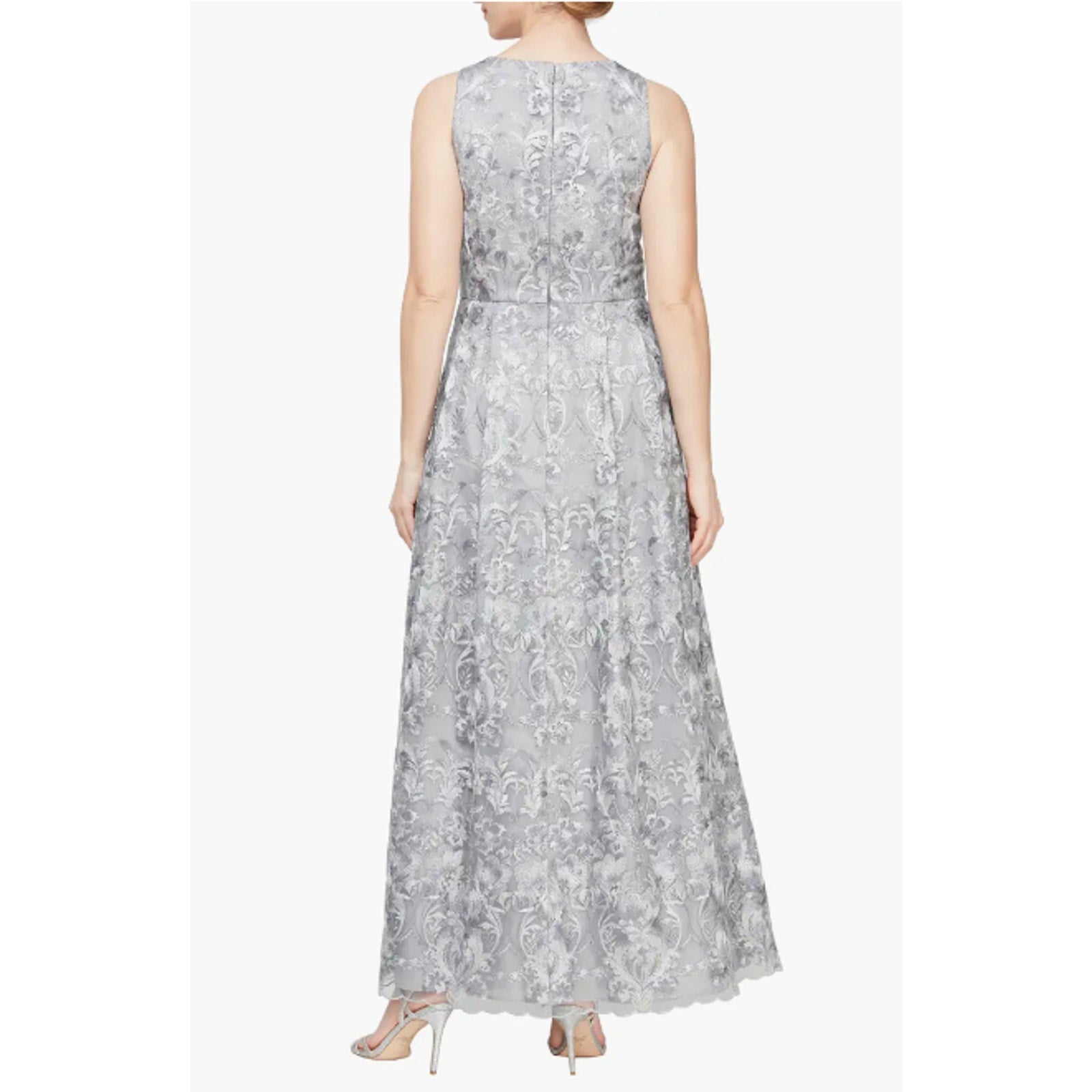ALEX EVENINGS Embroidered Sleeveless Formal Gown Size 6 Pewter Silver NWOT