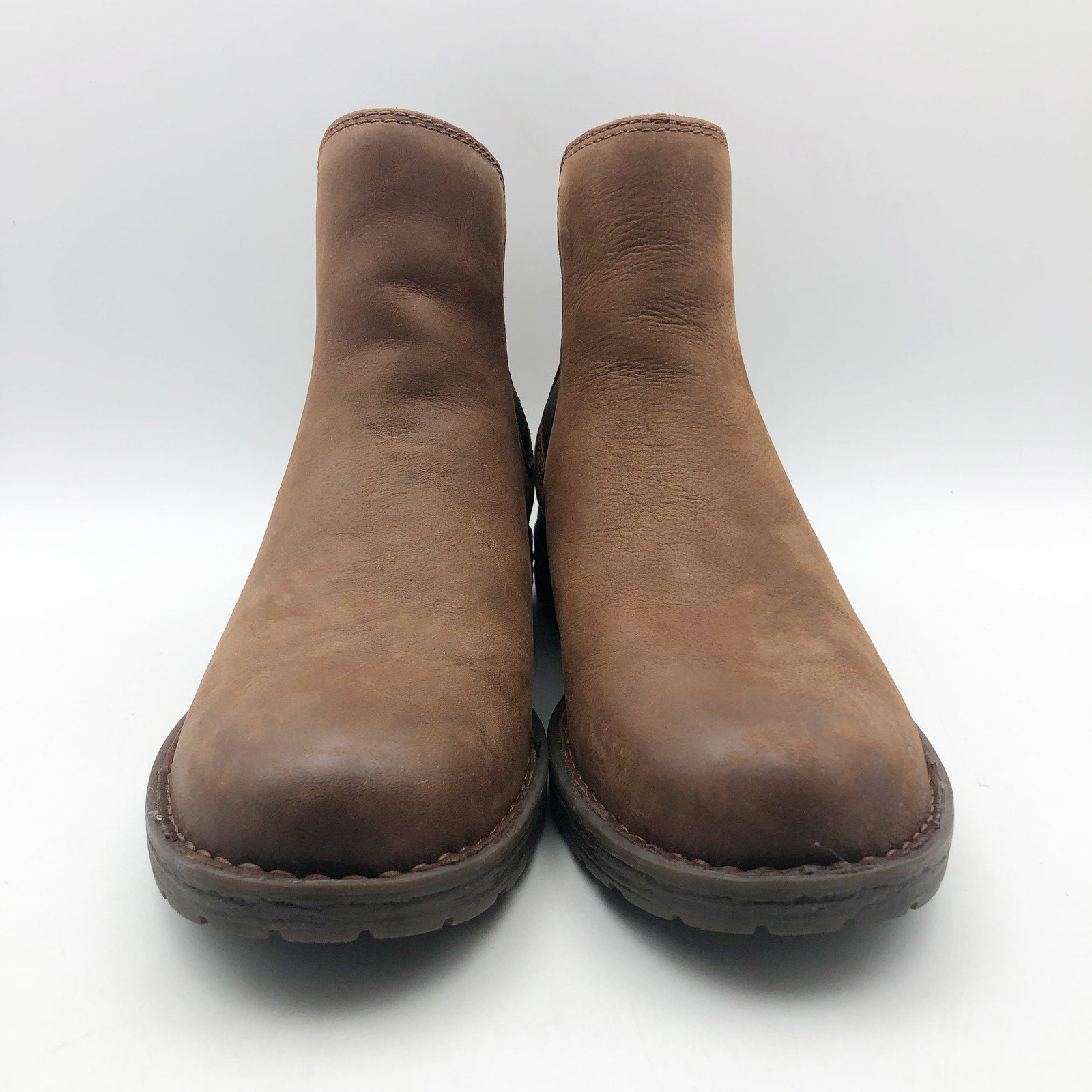 Born Women's Cove Chelsea Boots Size 7M Brown Suede Waterproof Ankle Bootie NIB