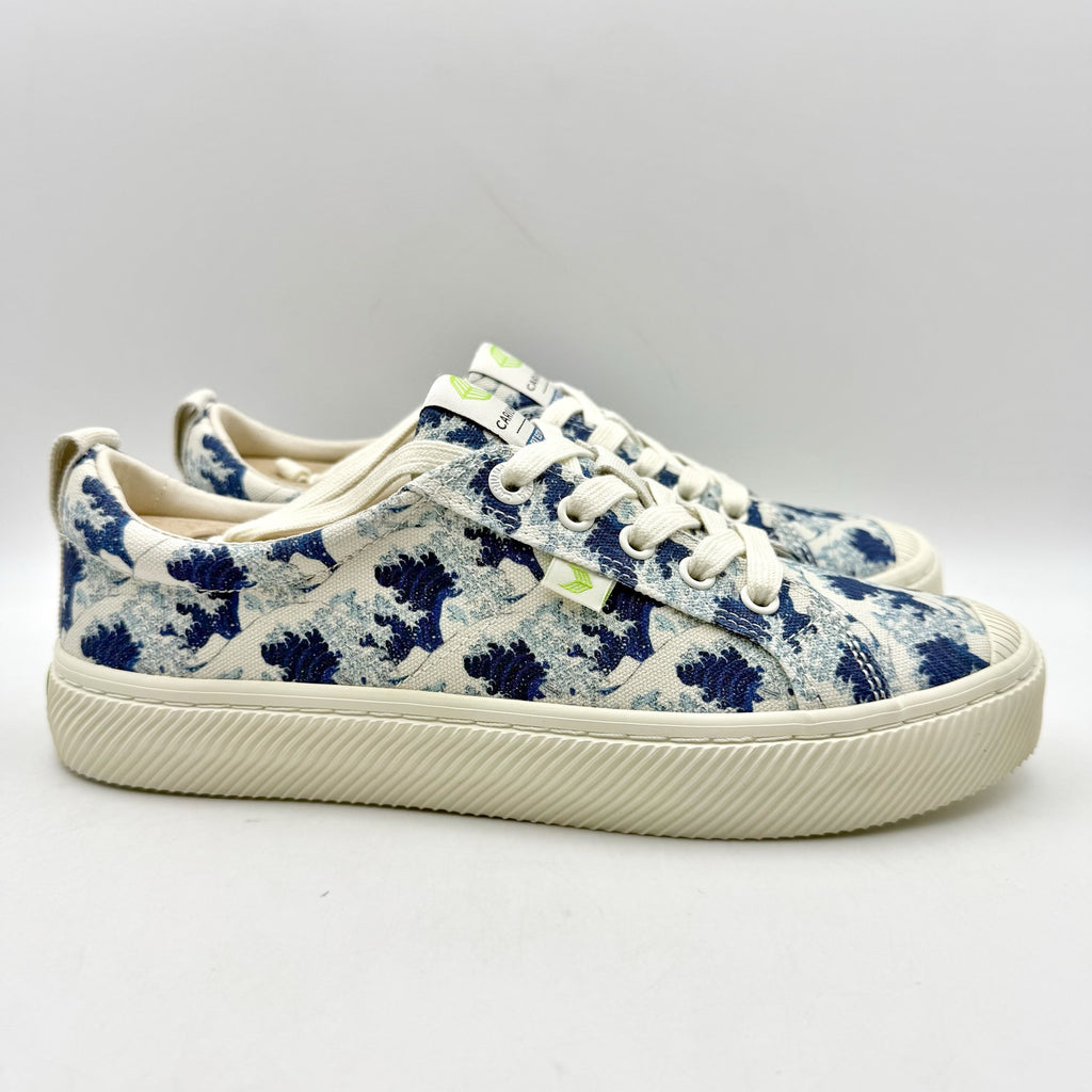 Cariuma X Hokusai OCA Wave Off Sneakers Mens 9 Womens 10.5 White Blue Canvas NIB