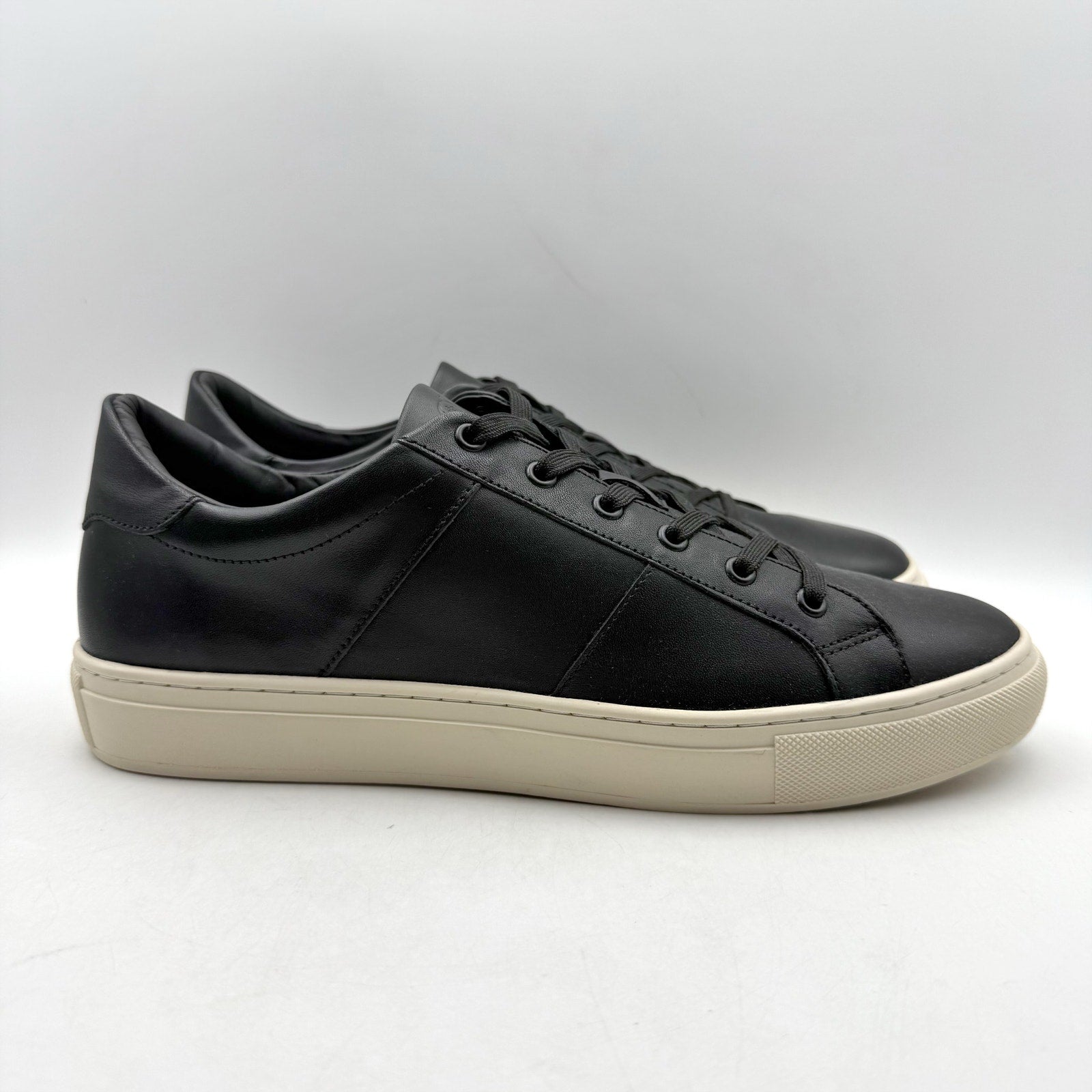 Born Mens Reserve Low Top Sneaker US 9.5 M EU 42.5 Black Leather Lace-Up NIB