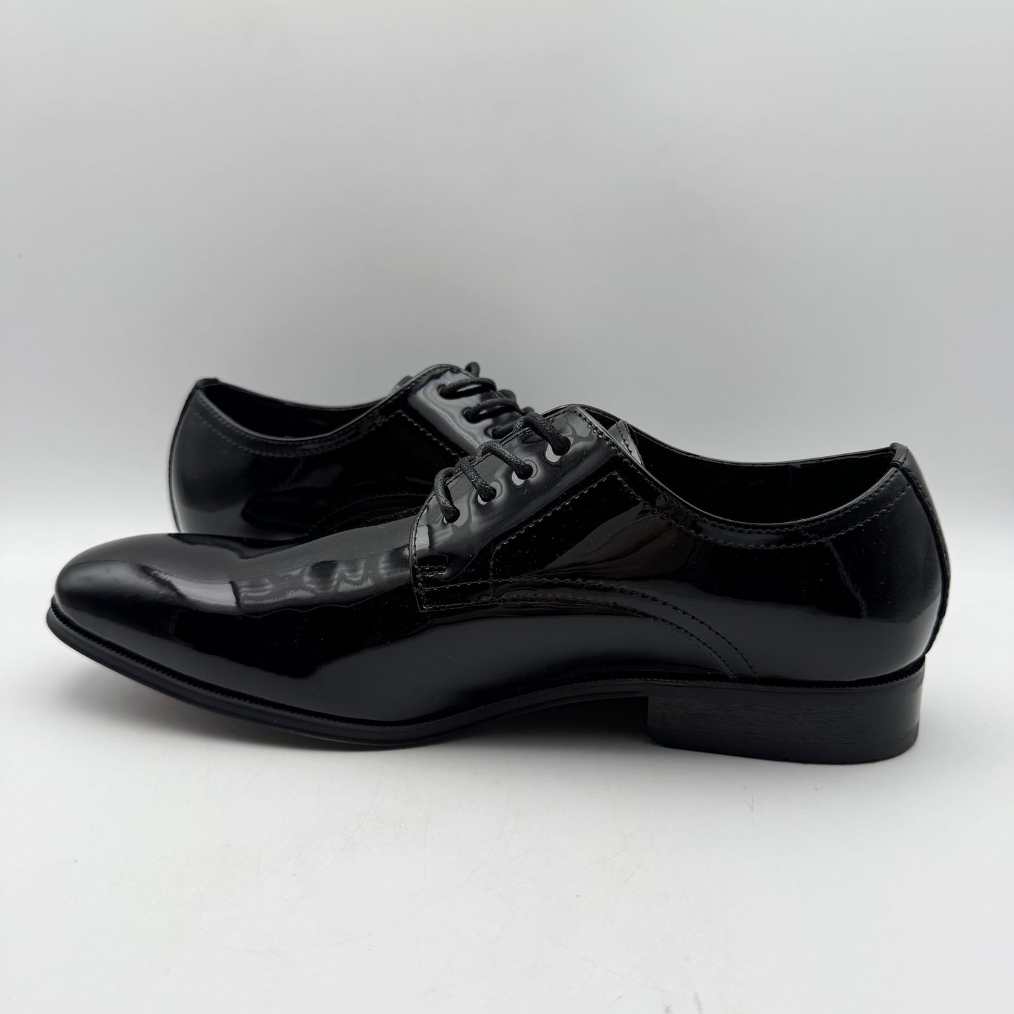 Florsheim Mens Tux Plain Toe Oxford Dress Shoes 9 Wide Black Patent Leather NIB