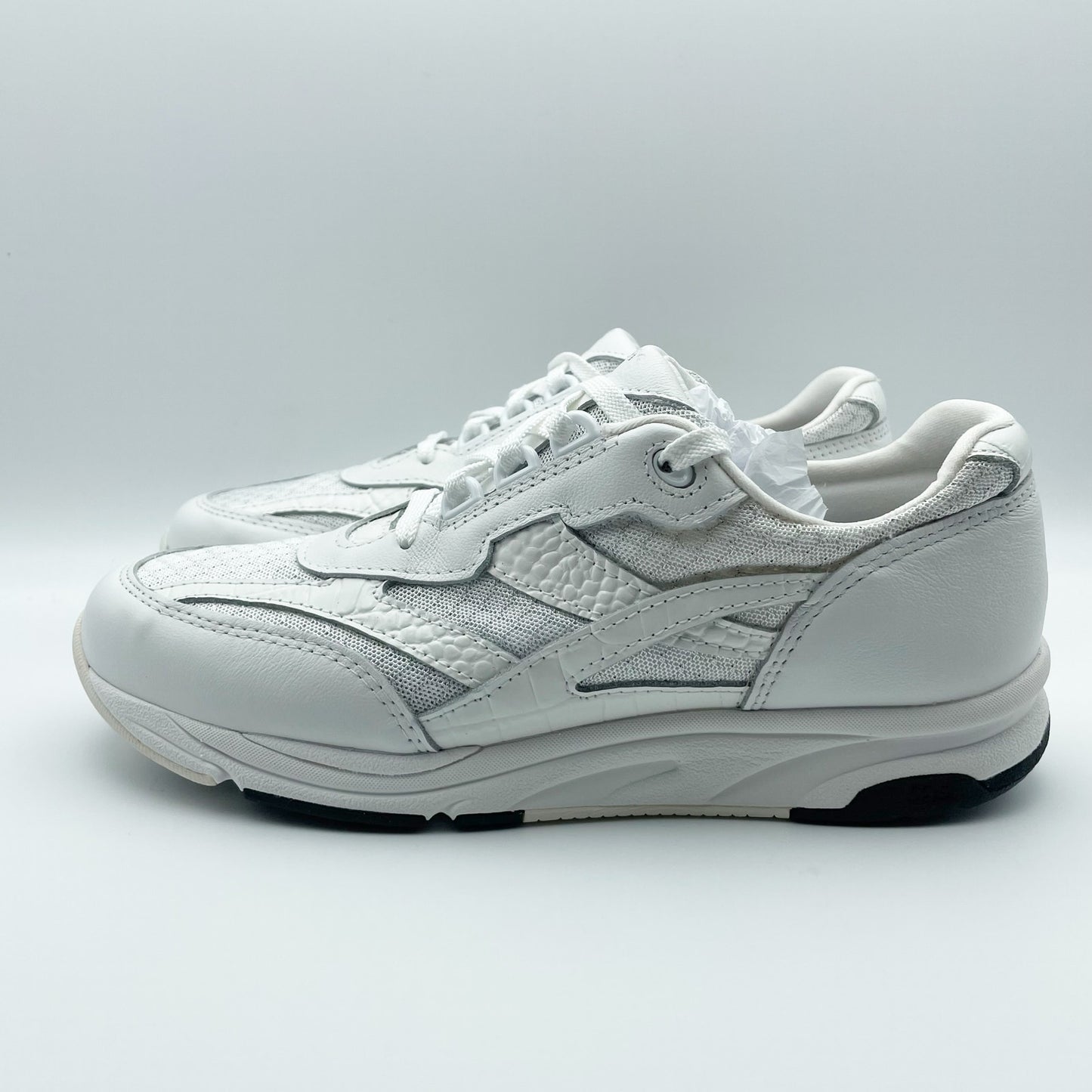 SAS Women's Tour Mesh Comfort Walking Sneaker US 9 N EU 39-40 White