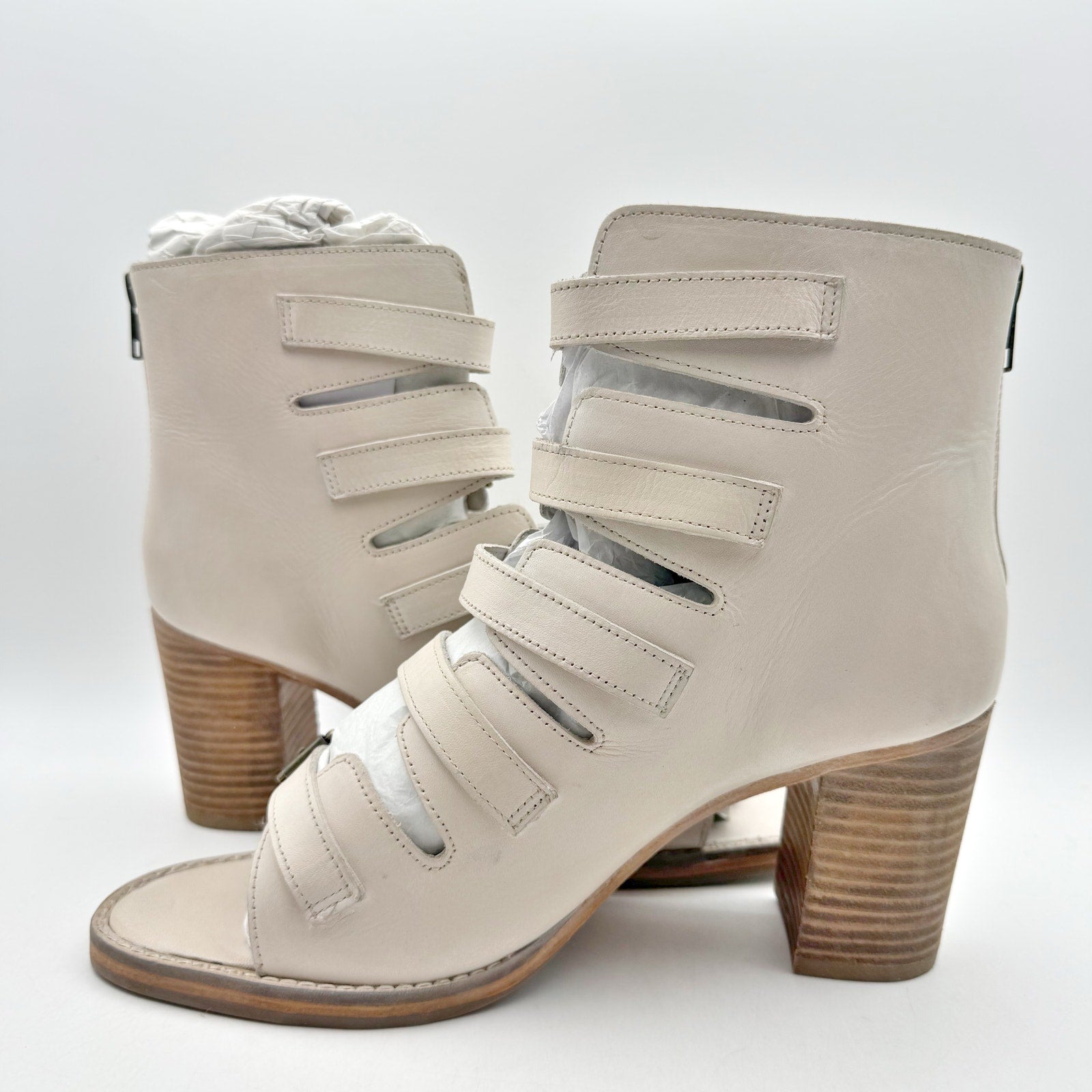 Vintage Foundry Co Womens Lauralyn Heel Sandals US 10 Cream Ivory Leather NIB