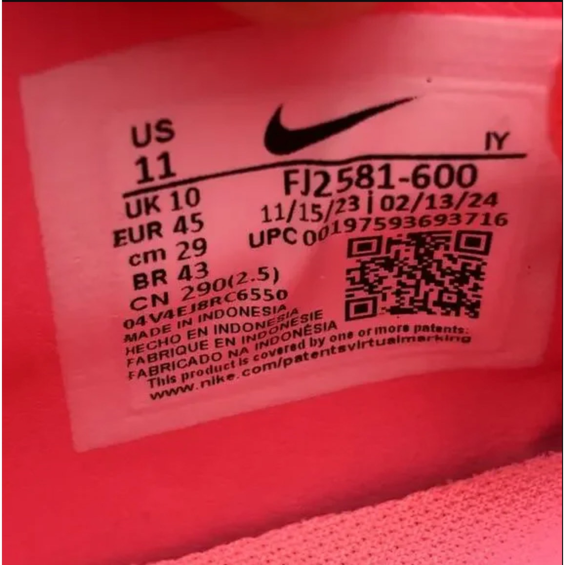 Nike Mens Phantom GX II Academy Indoor Court Soccer Shoes US 11 Pink FJ2581 NWOB