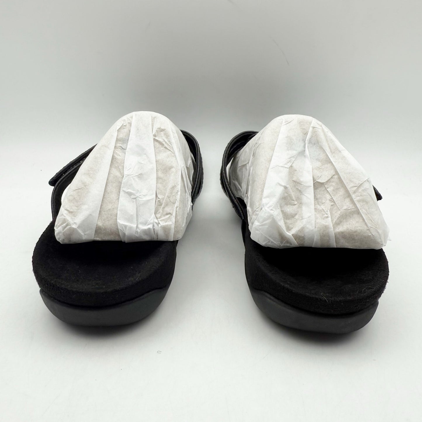 Vionic Womens Karley Thong Sandals US 6 EU 36 Black Leather Slip On NIB