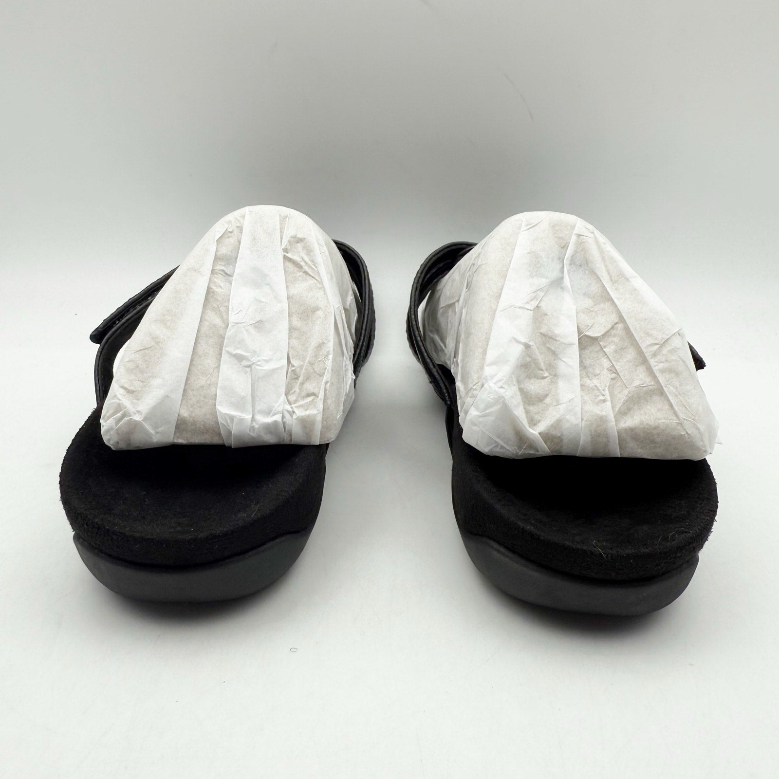 Vionic Womens Karley Thong Sandals US 6 EU 36 Black Leather Slip On NIB