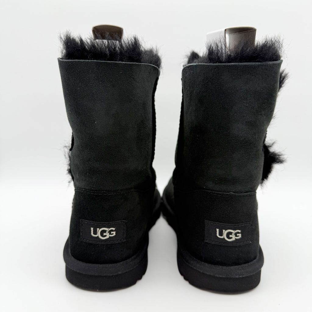 UGG Kids Bailey Button II Winter Boot US 6 EU 38 Black Sheepskin NIB
