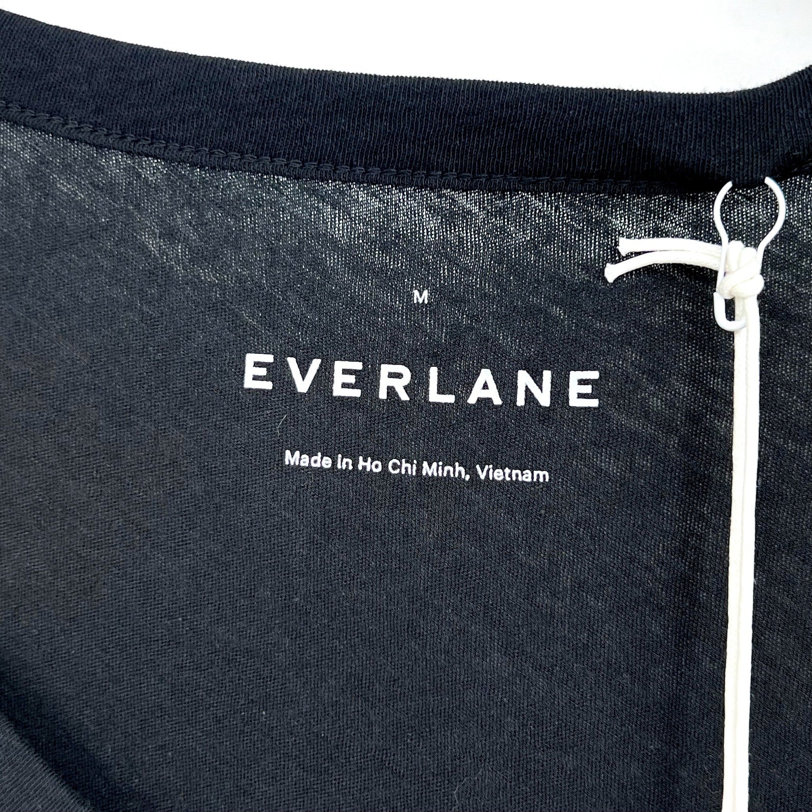 EVERLANE Women's The Air Scoop-Neck Tee Medium Black Short Sleeve NWT