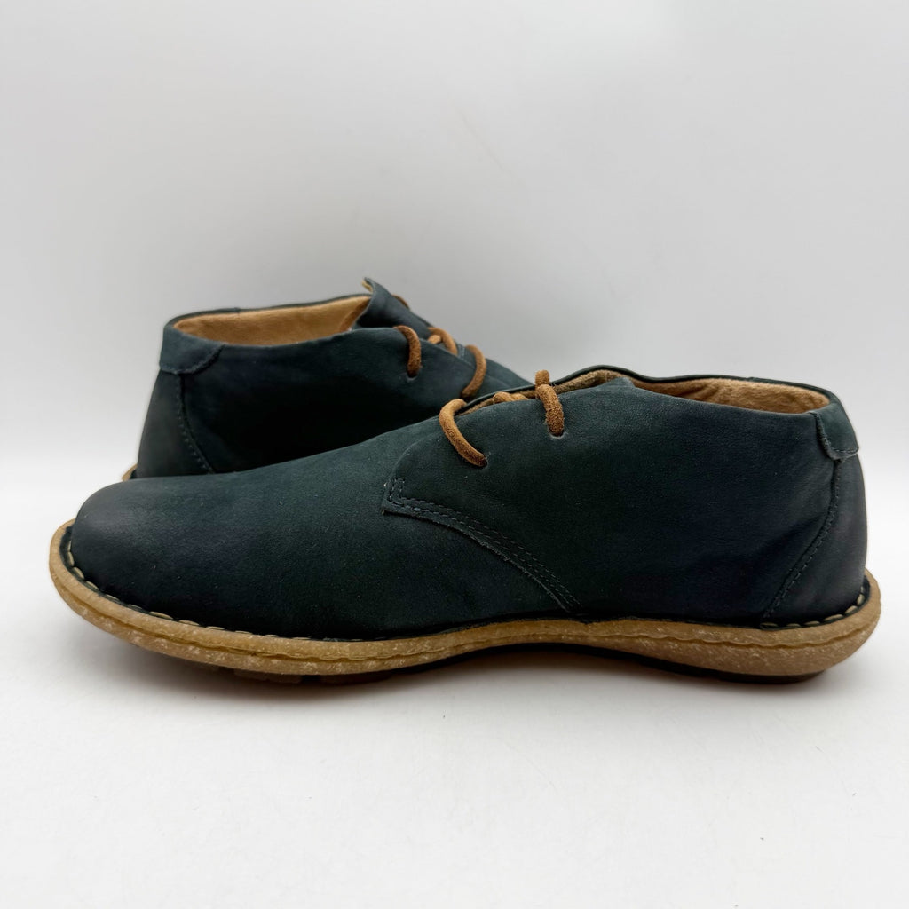 Born Womens Nuala ll Chukka Ankle Booties US 7 Navy Blue Nubuck NWOB
