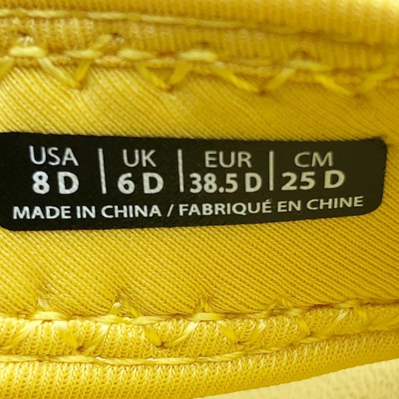 Spenco Womens Yumi Gecko Sandals US 8 WIDE Sundress Yellow Flip Flop NWOB