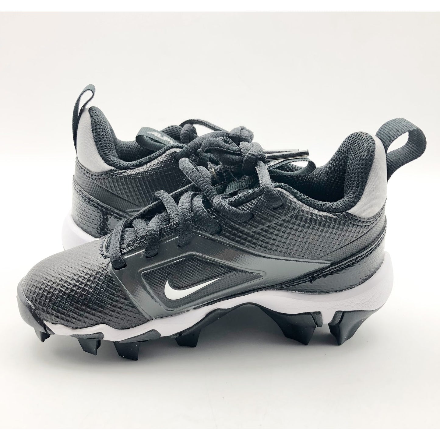 Nike Boys' Alpha Menace 4 Shark Football Cleats Size 10 Black Grey White NWOB