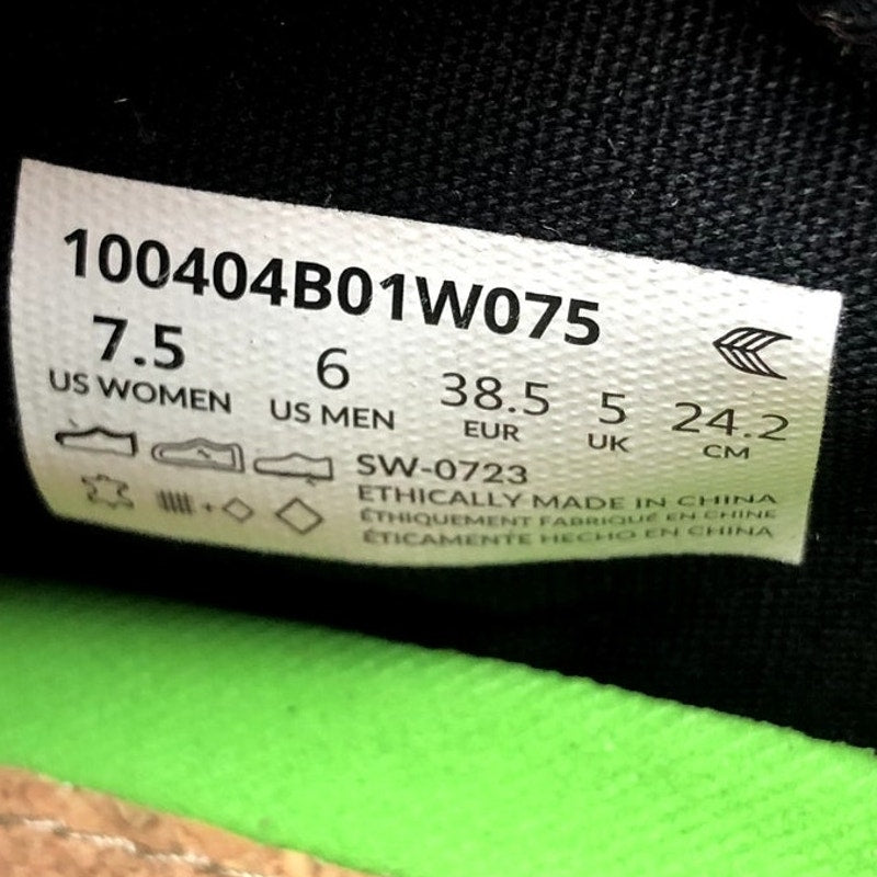 Cariuma OCA High Sneakers Womens 7.5 Mens 6 Black Premium Leather NIB