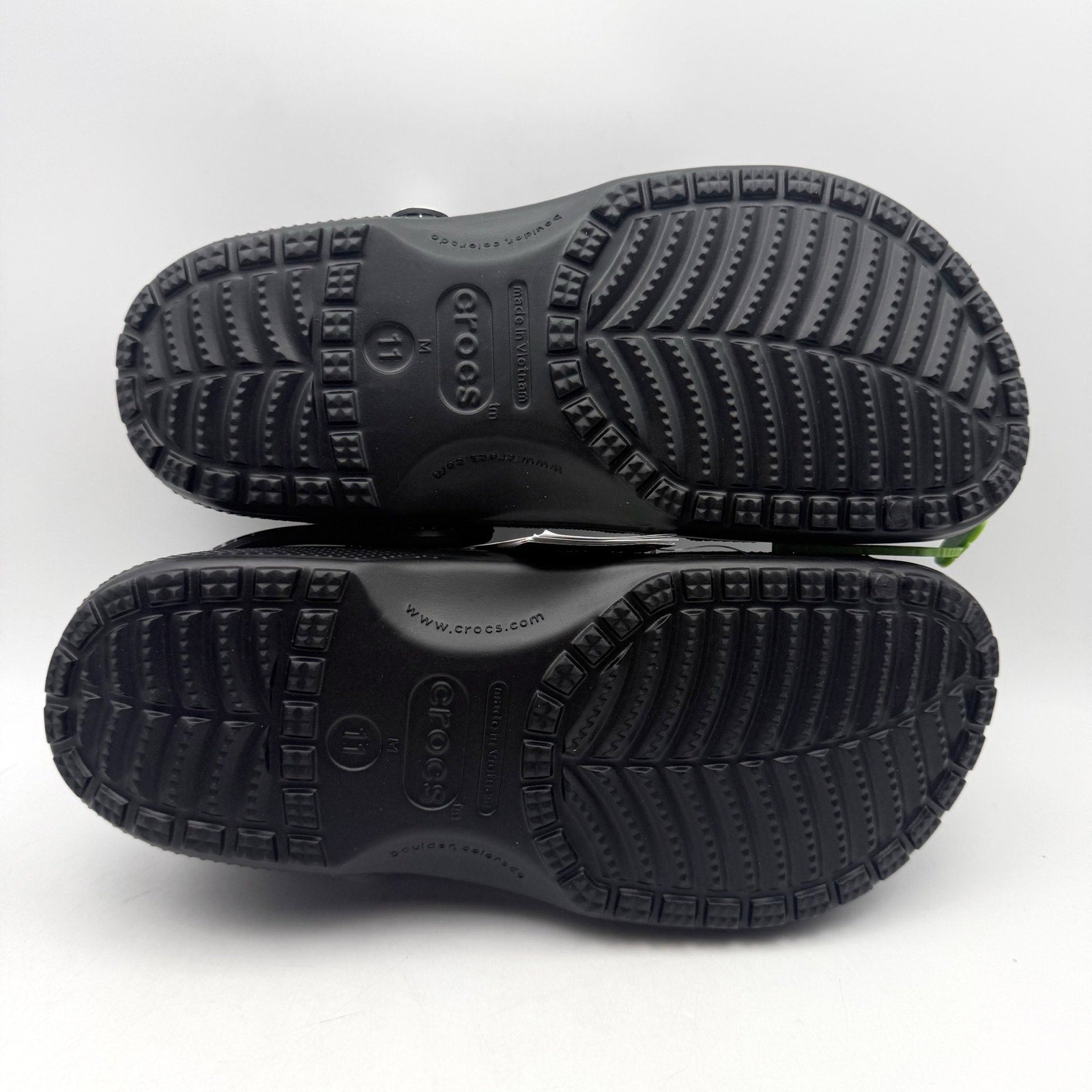Crocs Classic Clog Mens 11 Jack Skellington Nightmare Before Christmas Black NWT