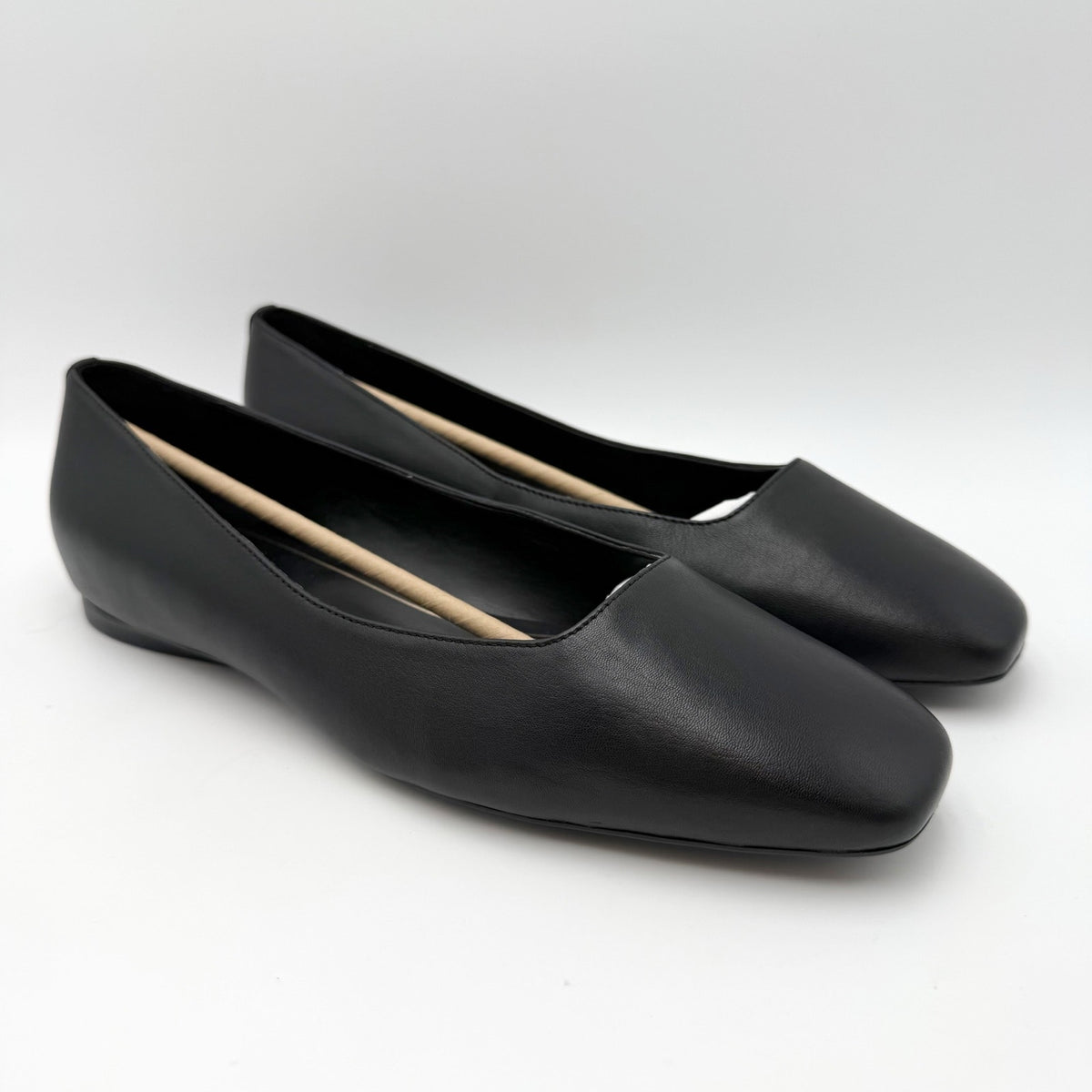 Naturalizer Womens Chelsea Ballet Flats Size 9 M Black Leather NWOB