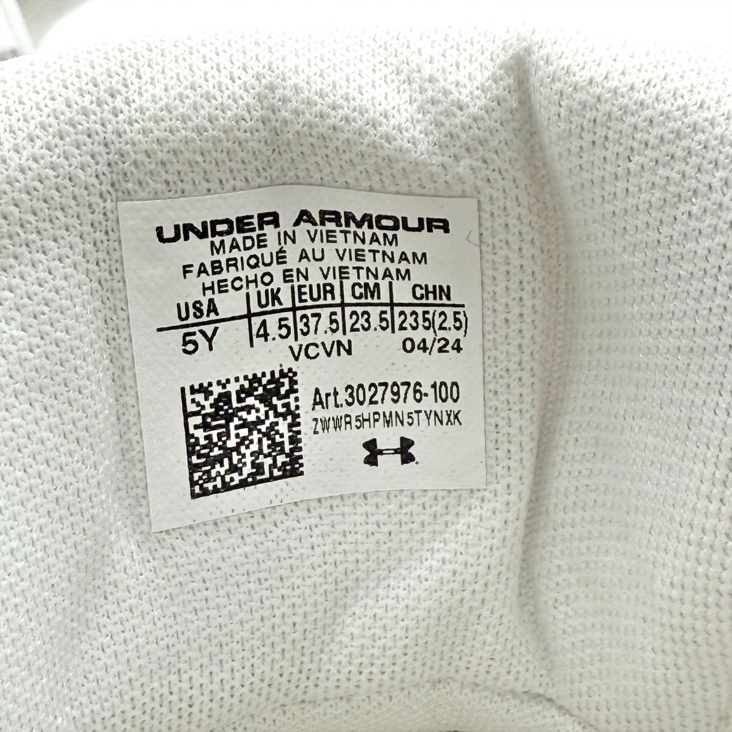 Under Armour Youth Blur 2 MC Suede Molded Football Cleats 5 White Silver NWOB