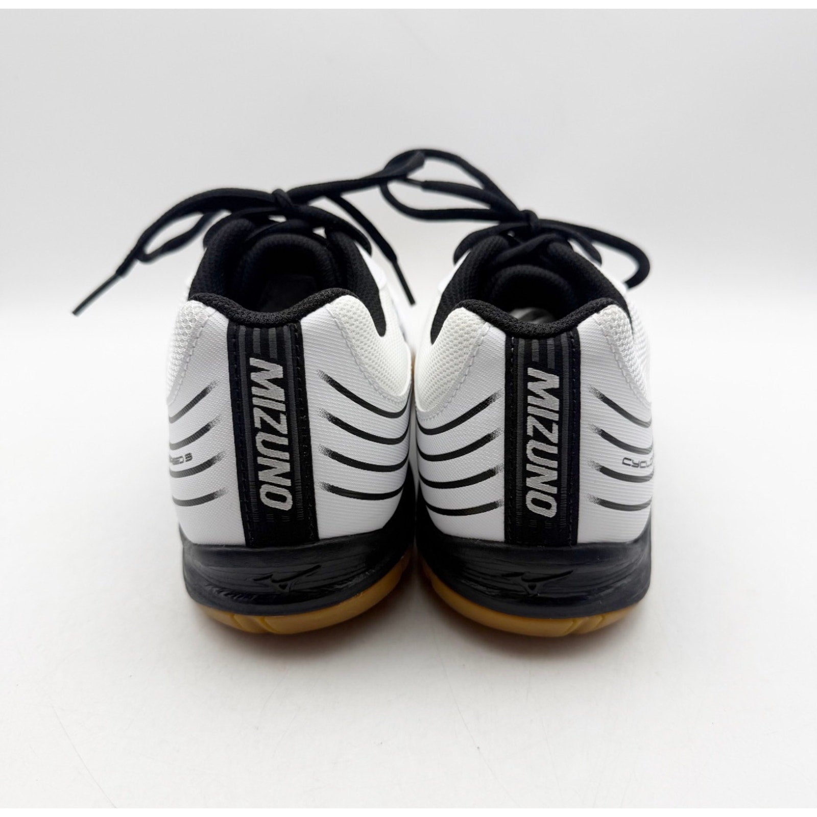 MIZUNO Womens Cyclone Speed 3 Volleyball Shoe Size 9.5 White Black Lace Up NWOB