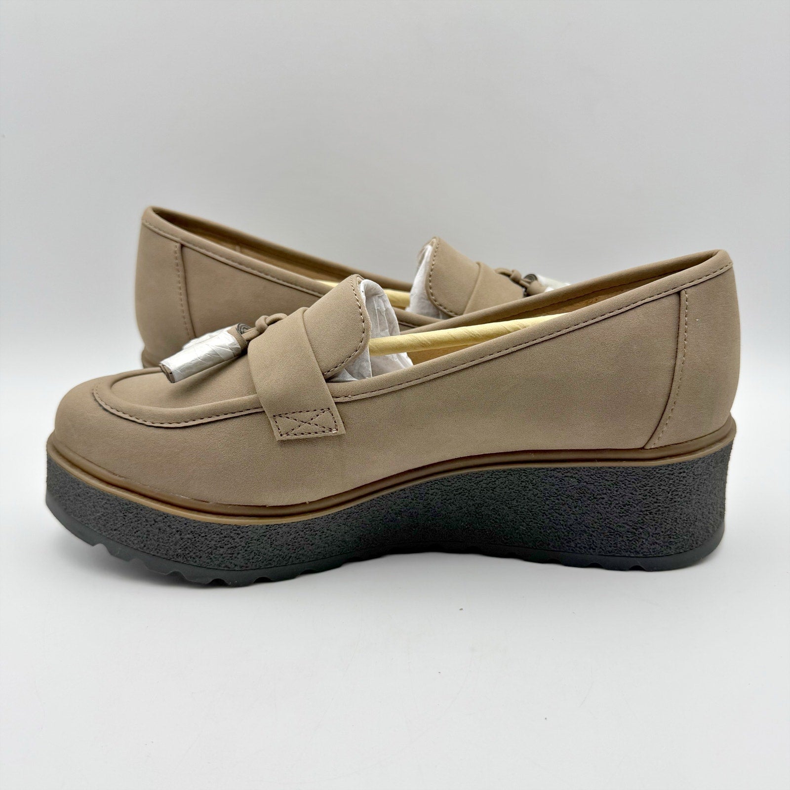 Soul Naturalizer Womens Josie Loafers Size 8 M EU 38.5 Taupe Slip On NIB