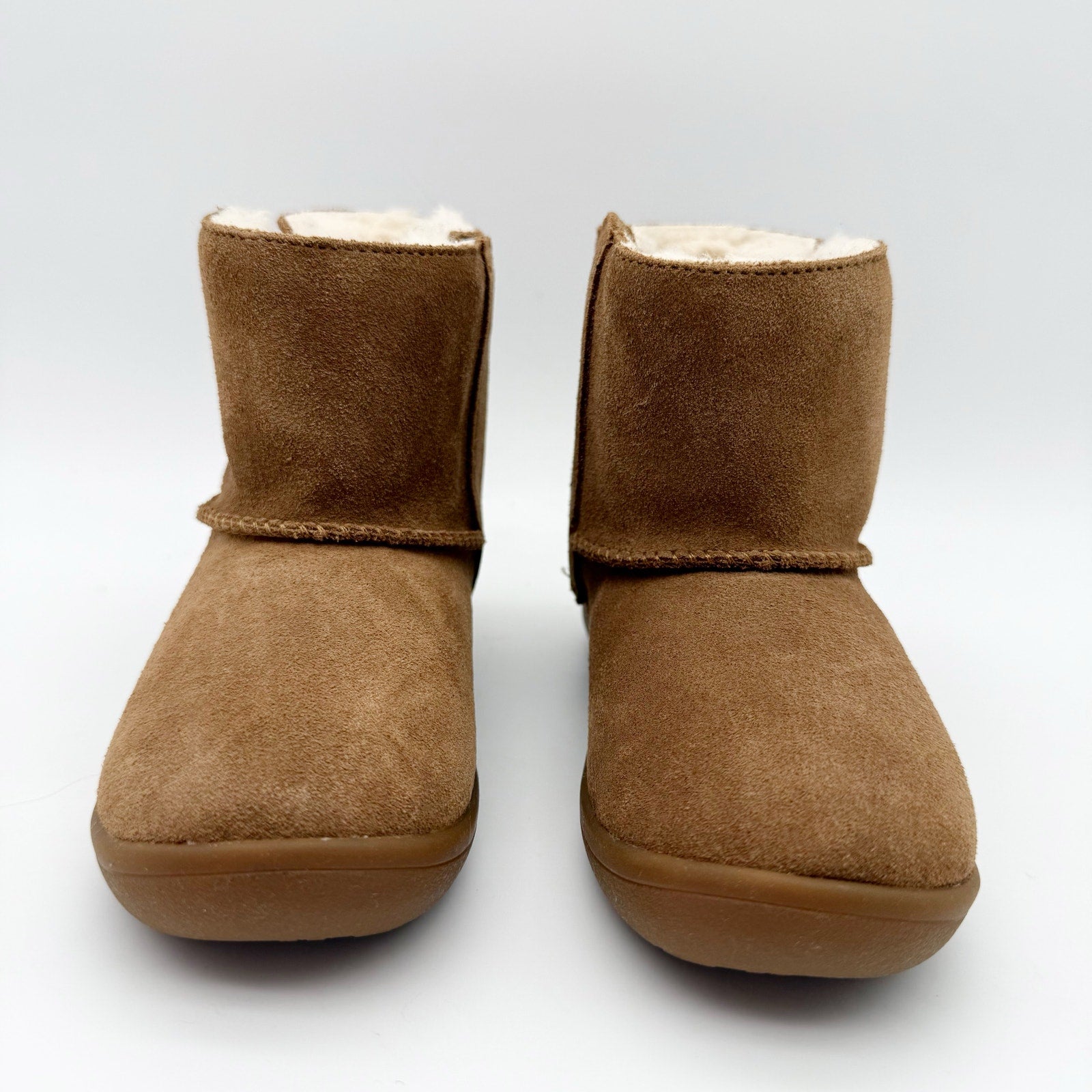 UGG Kids Keelan II Boots US 10 EU 27.5 Chestnut Brown Suede NIB