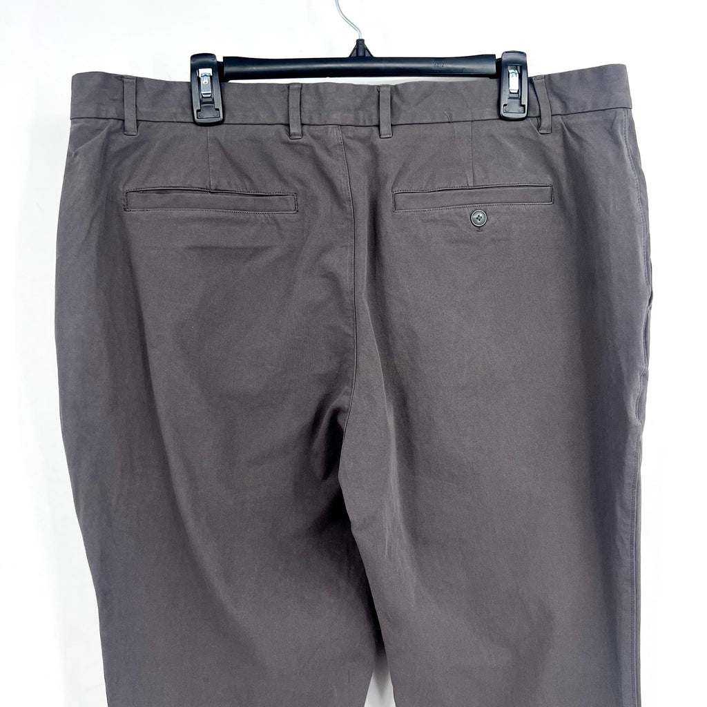 EVERLANE Uniform Mens Performance Chino Pants 38x30 Slate Grey Athletic Fit NWT