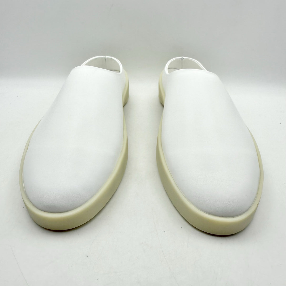 Wolf & Shepherd Cruise Mule Slip On Shoe Mens 5.5 Womens 7 White Leather NIB