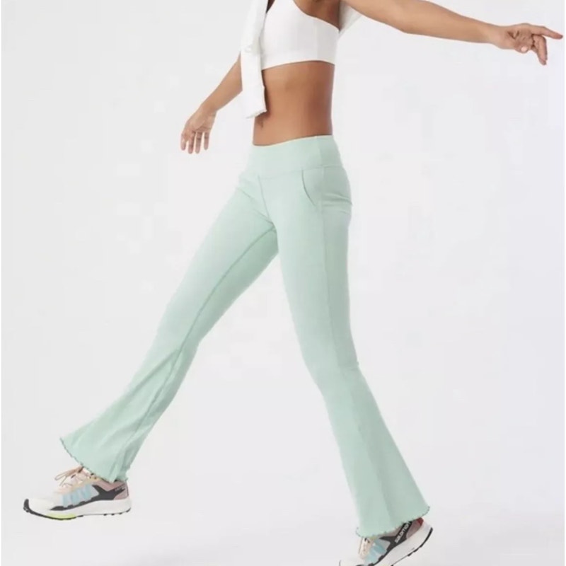 OUTDOOR VOICES Womens SuperForm Rib Flare Athletic Pants Small Green Patina NWT