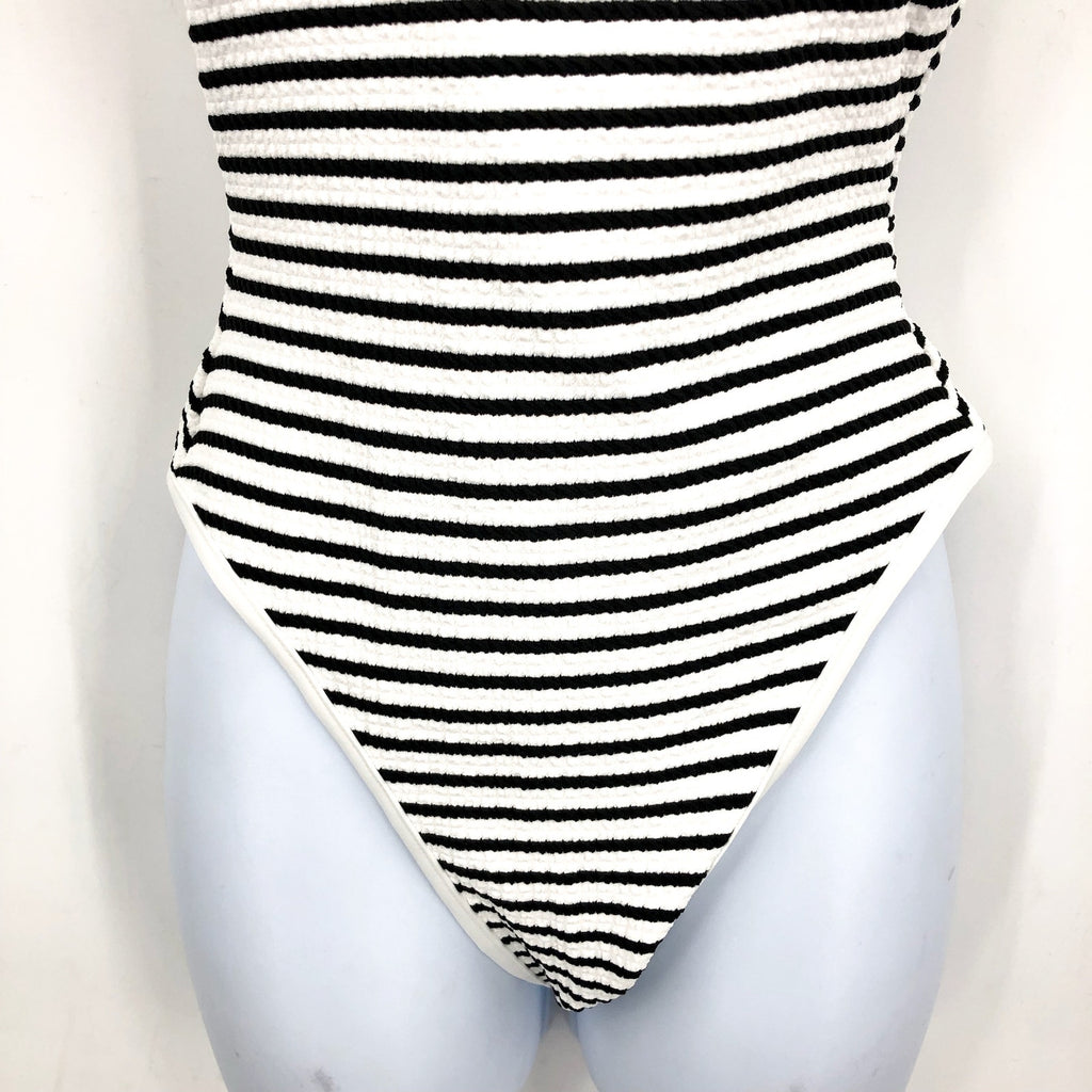 L*SPACE Coco Classic One-Piece Swimsuit XS Black White Sail Along Stripe NWT