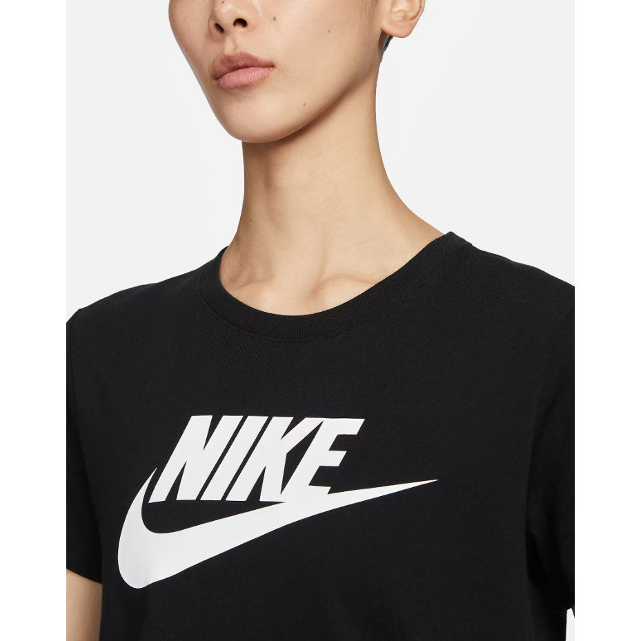 NIKE Women's Club Essentials Logo T-shirt 2X Black Short Sleeve NWT