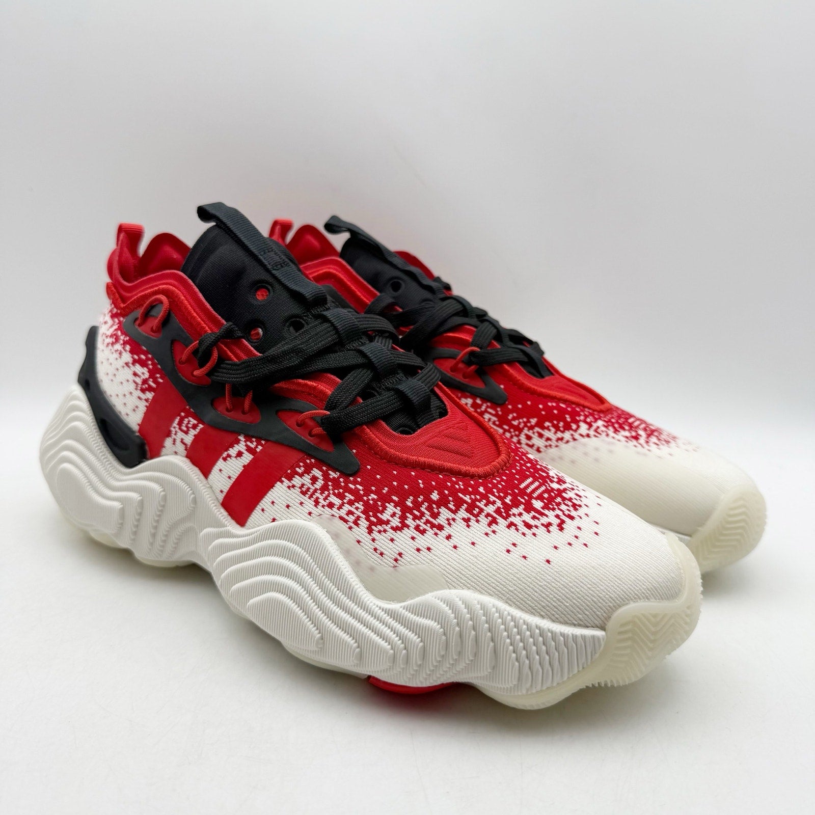 Adidas Mens Trae Young 3 Basketball Shoes US 9 White Red Athletic Sneakers NWOB
