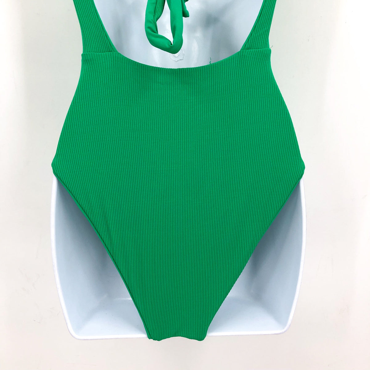 BECCA Women's Modern Edge Rib Bandeau One Piece Swimsuit Small Green Verde NWT