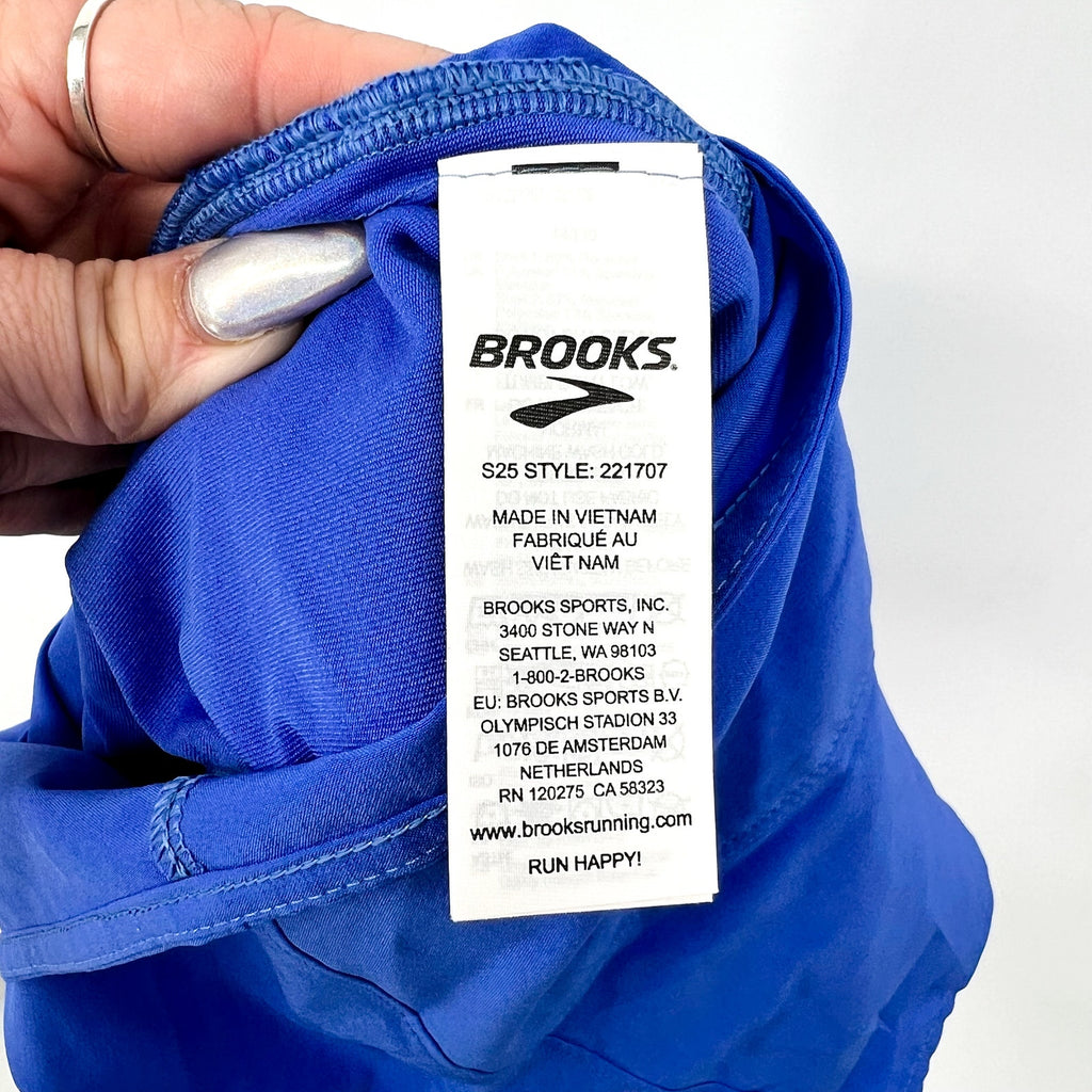 BROOKS Women's Chaser 5" 2-in-1 Shorts 2.0 Medium Bluebell Atheltic NWT