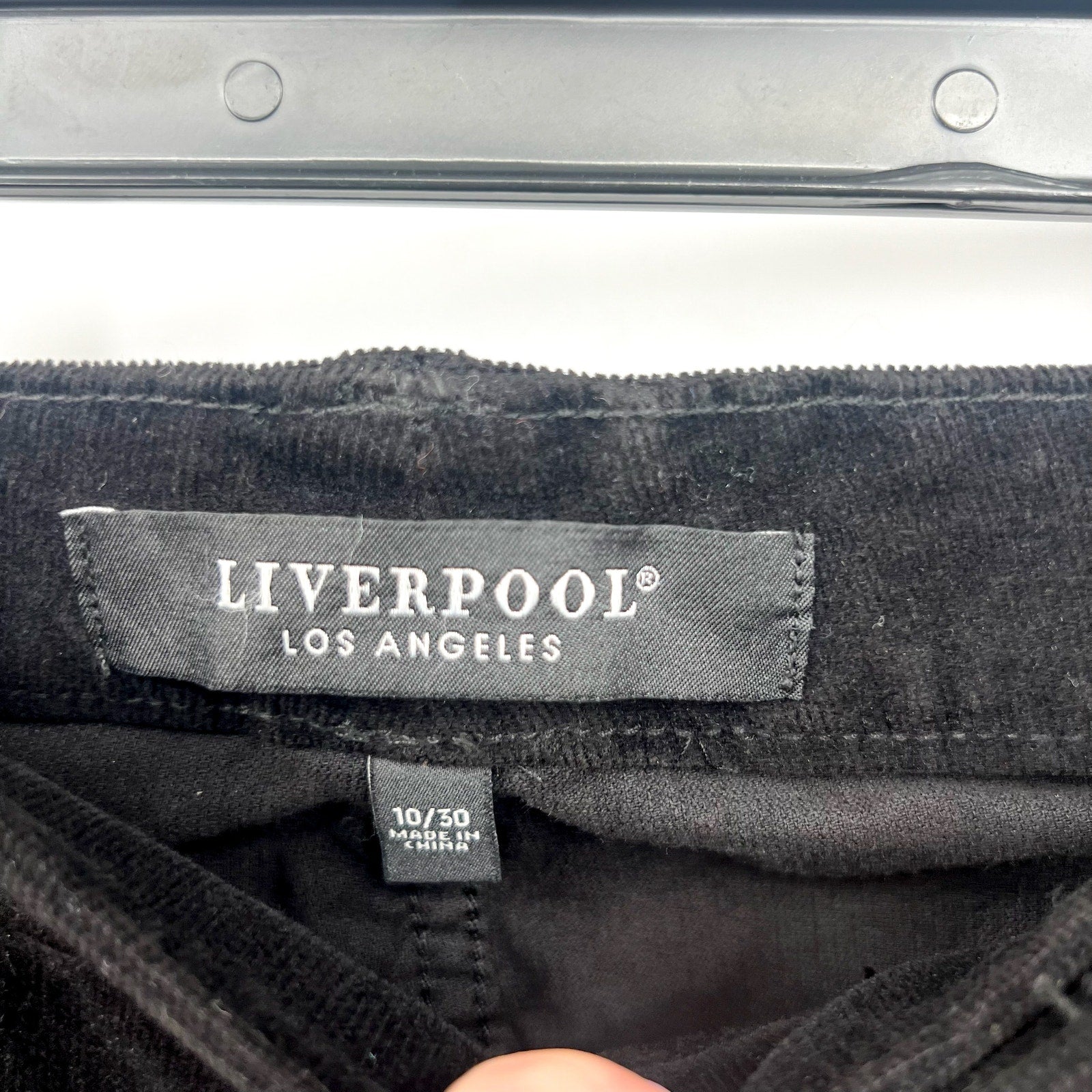 Liverpool Women's Marley Girlfriend Jeans SIZE 10 30 Black Corduroy Stretch NWT