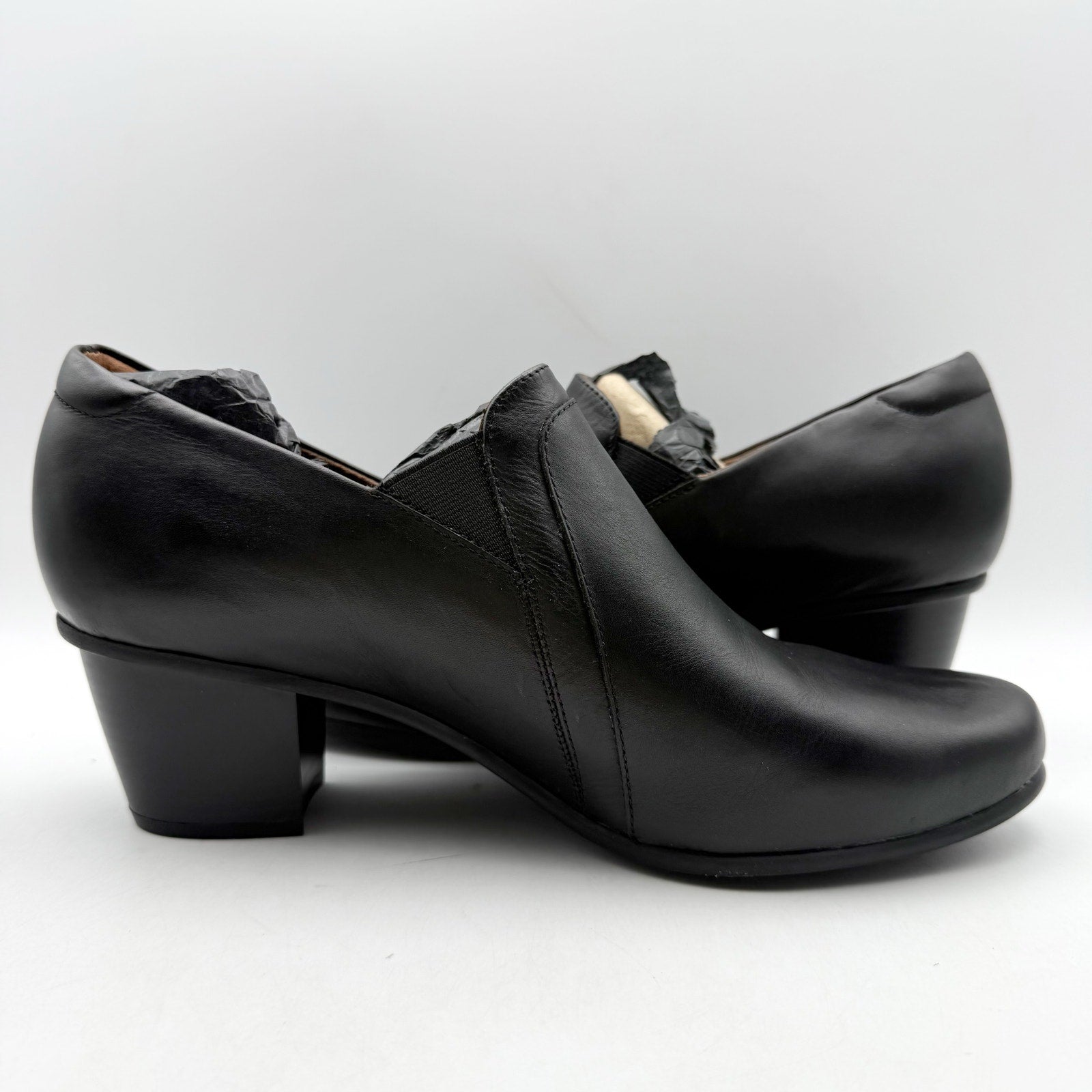 Cobb Hill Womens Winny Pumps US 11 Wide Black Leather Slip On NWOB